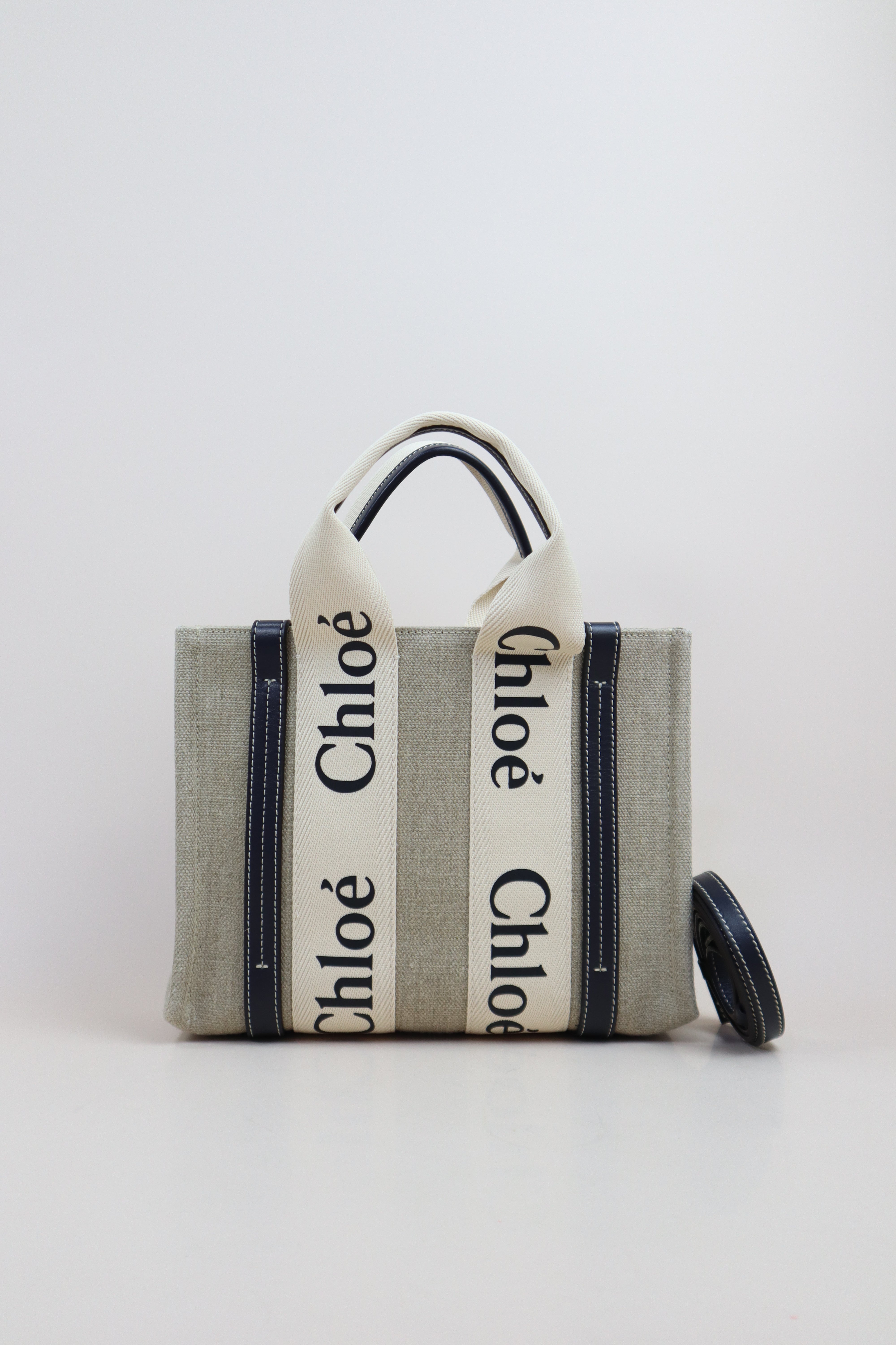 Chloe Bicolor Mini Woody Top Handle Bag with Strap