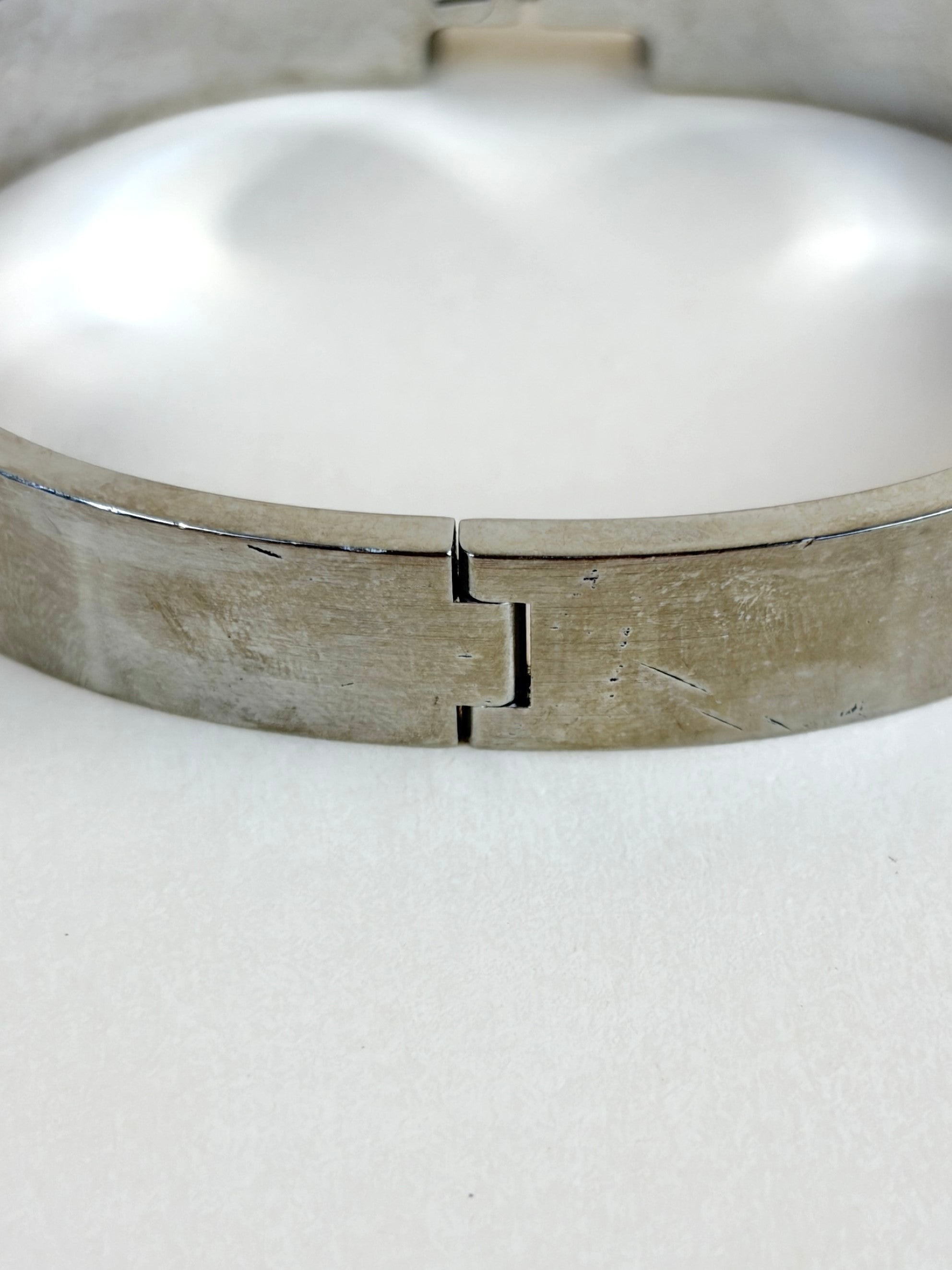 Hermes yellow clic h palladium plated