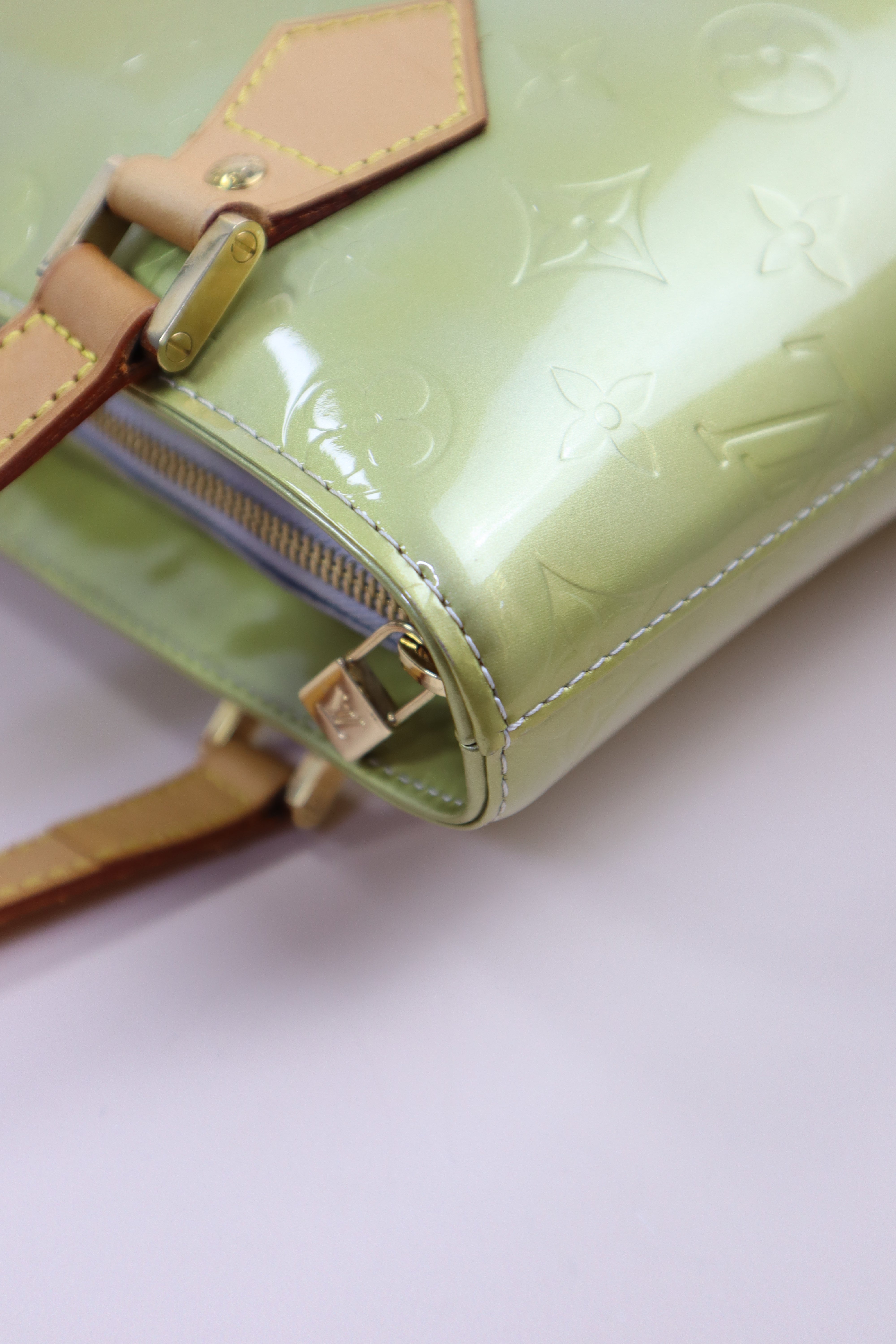 Louis Vuitton Green Monogram Vernis Houston Tote bag