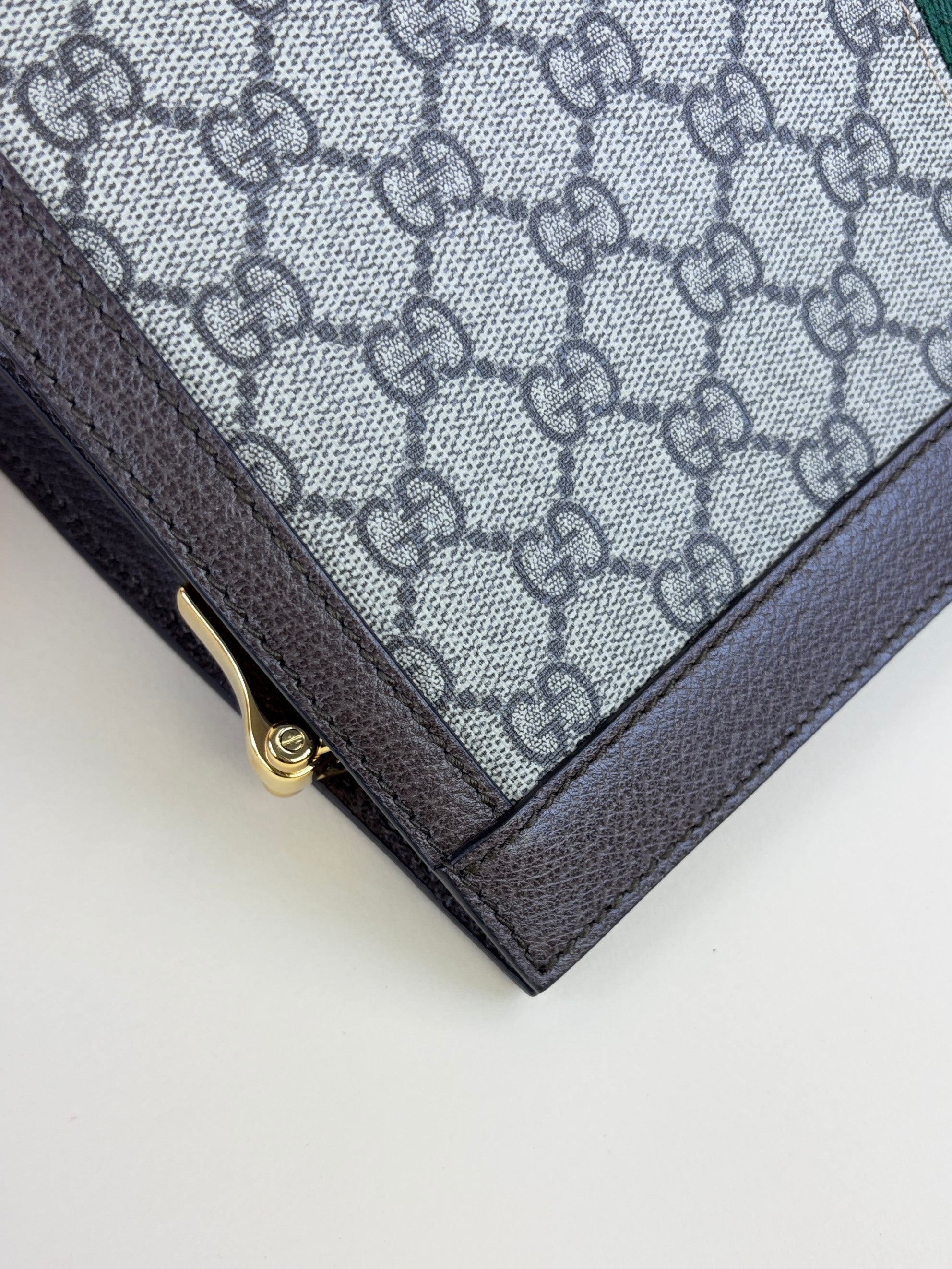 Gucci Brown GG Supreme Monogram Medium Ophidia Chain Shoulder Bag