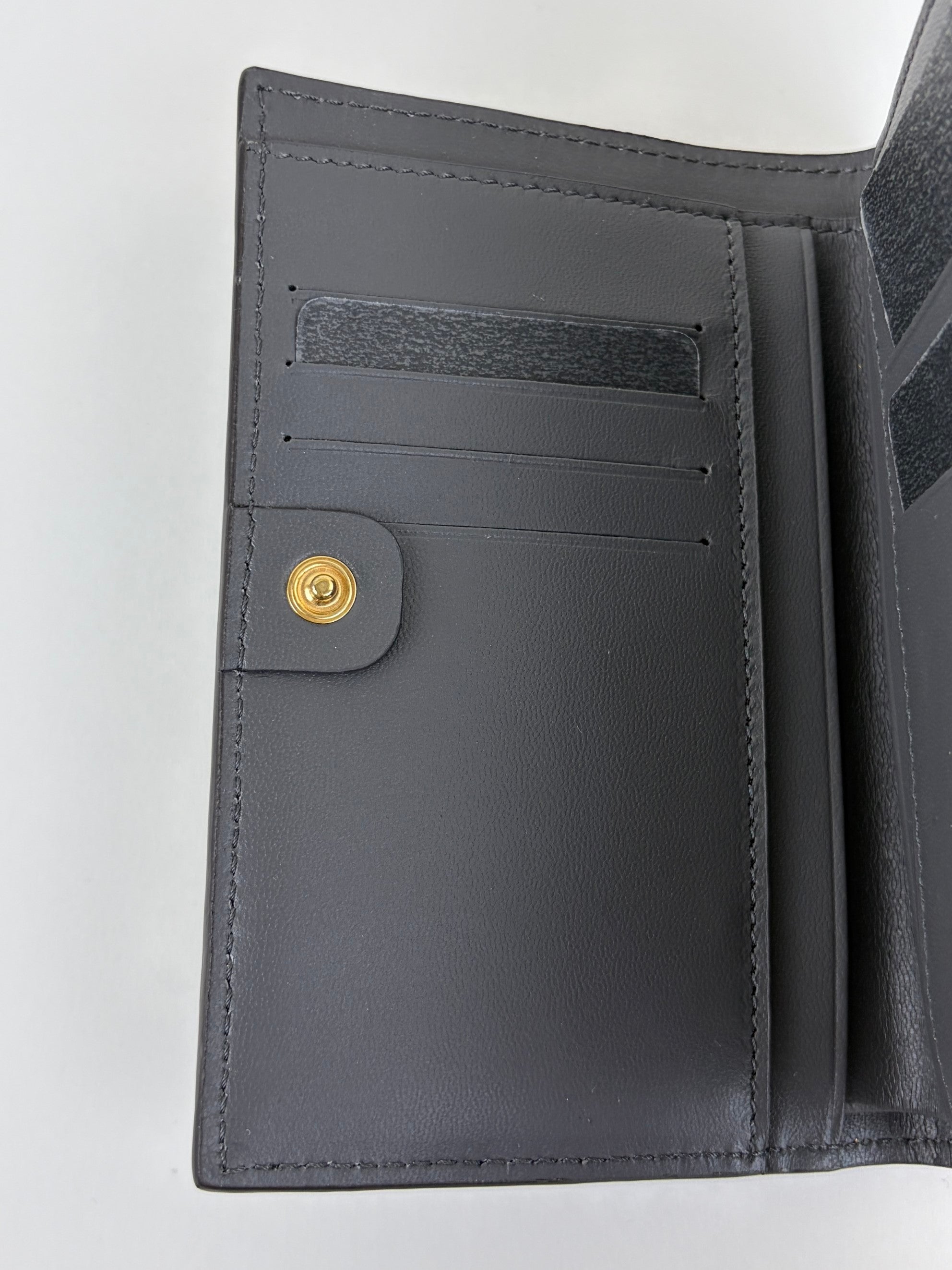 Fendi Baguette grey medium wallet