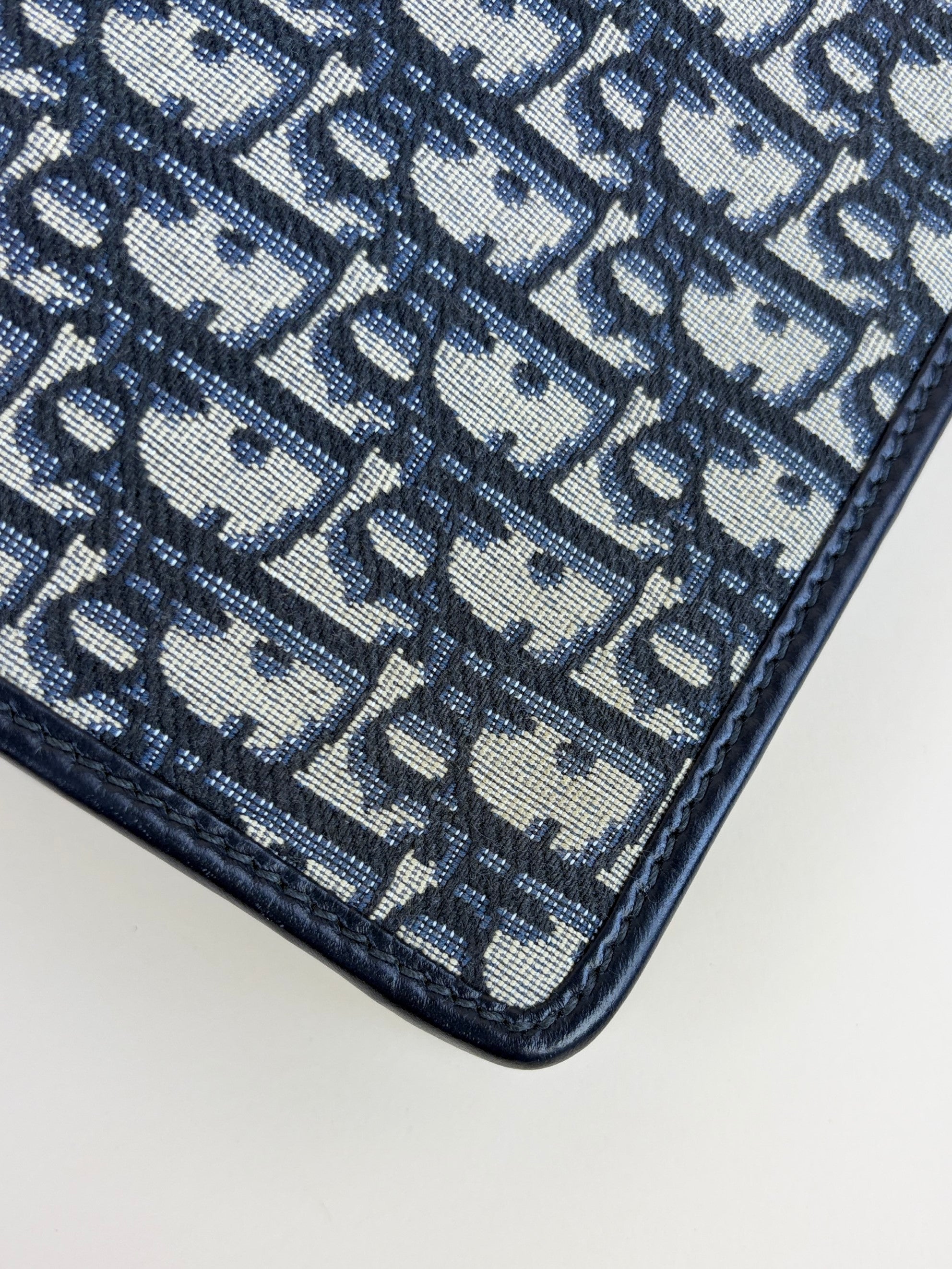 Christian Dior Blue Montaigne 30 Pouch