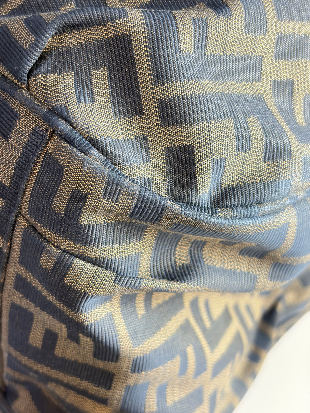 Fendi tobacco ff zucca print canvas large mia