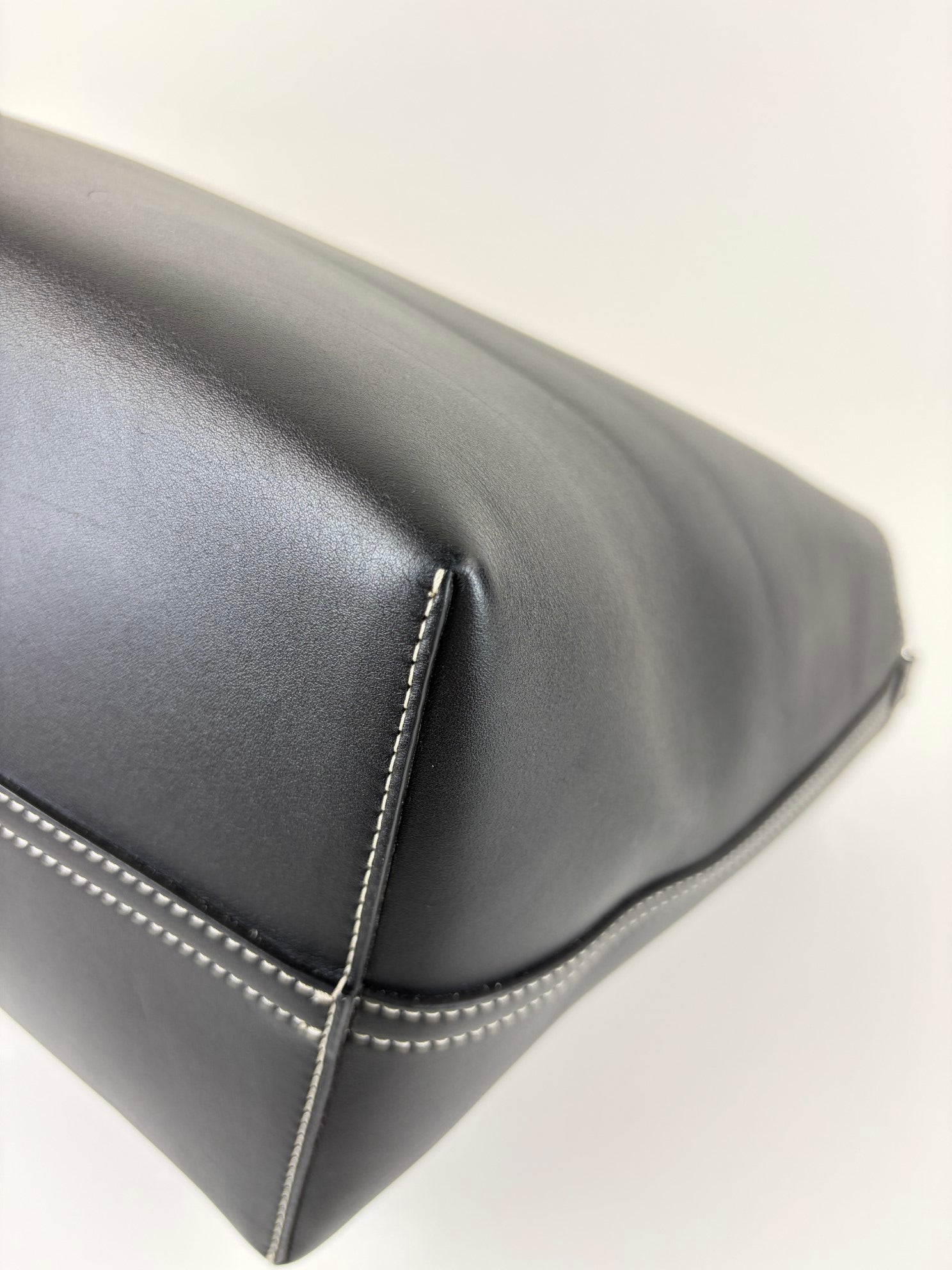 Burberry black calfskin small pocket tote bag
