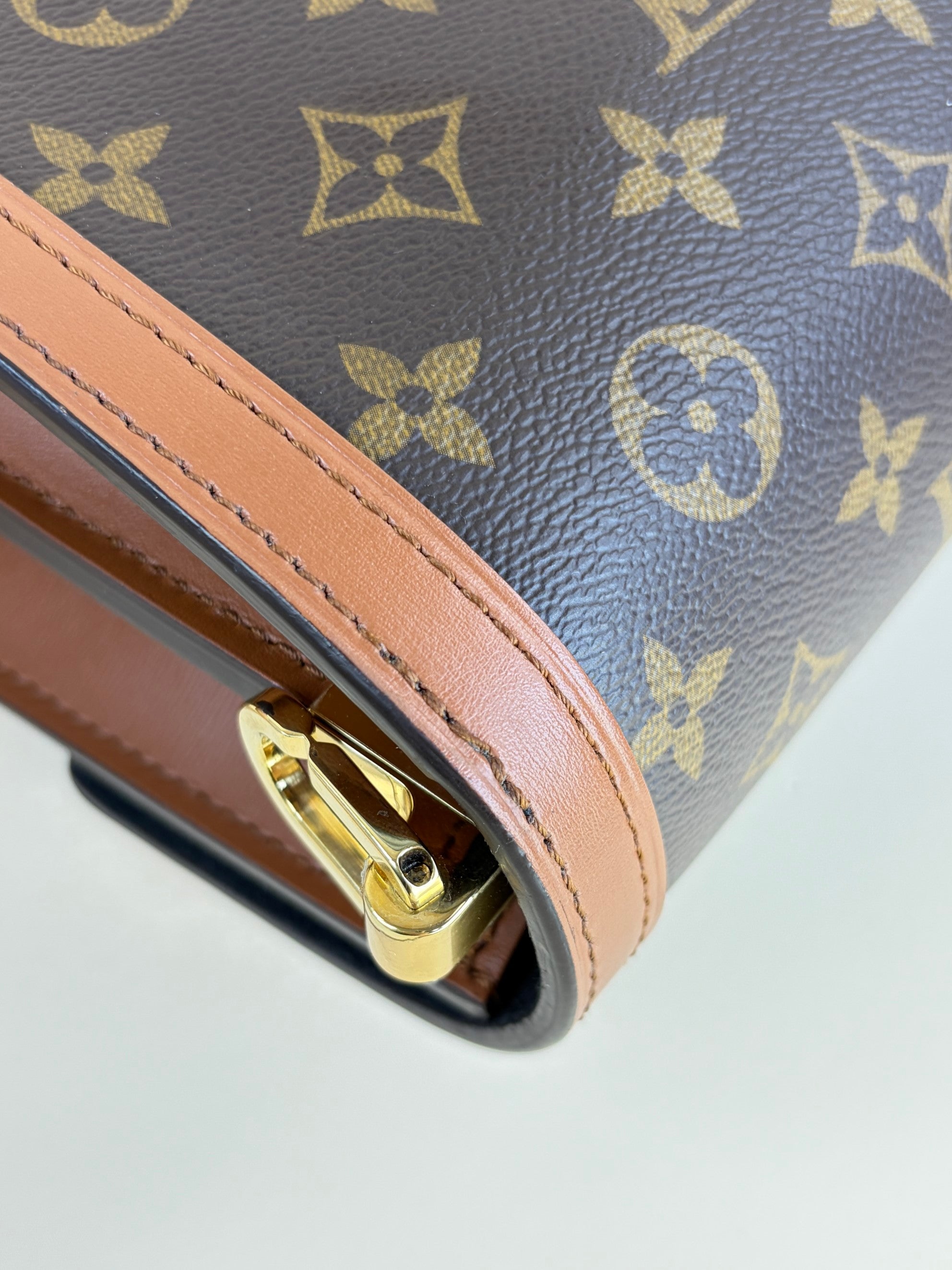 Louis Vuitton Monogram Reverse Dauphine MM Shoulder Bag