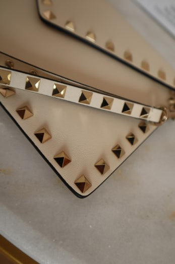 Valentino Off White Rockstud Pouch-Pouch-Valentino-The Closet Egypt