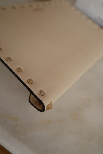 Valentino Off White Rockstud Pouch-Pouch-Valentino-The Closet Egypt