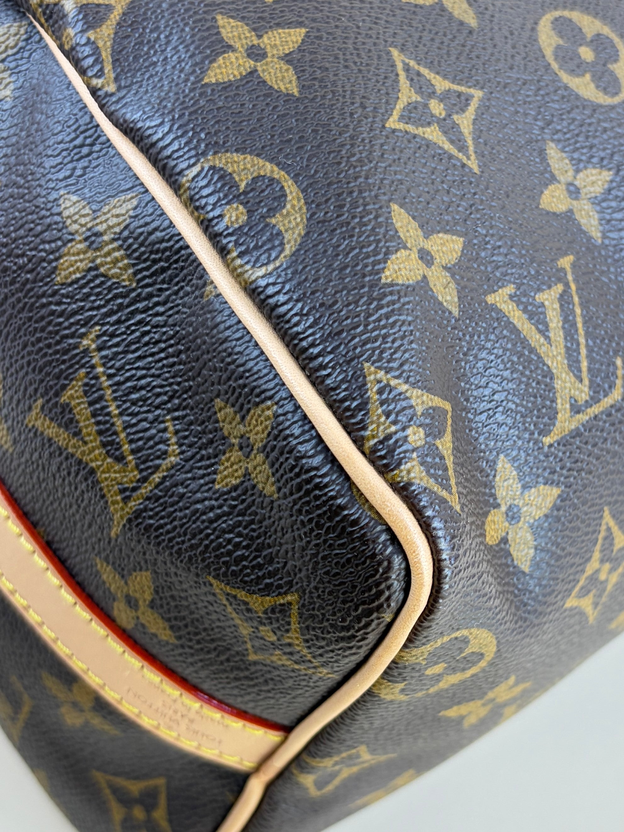 Louis Vuitton Monogram Speedy Bandouliere 25 Bag