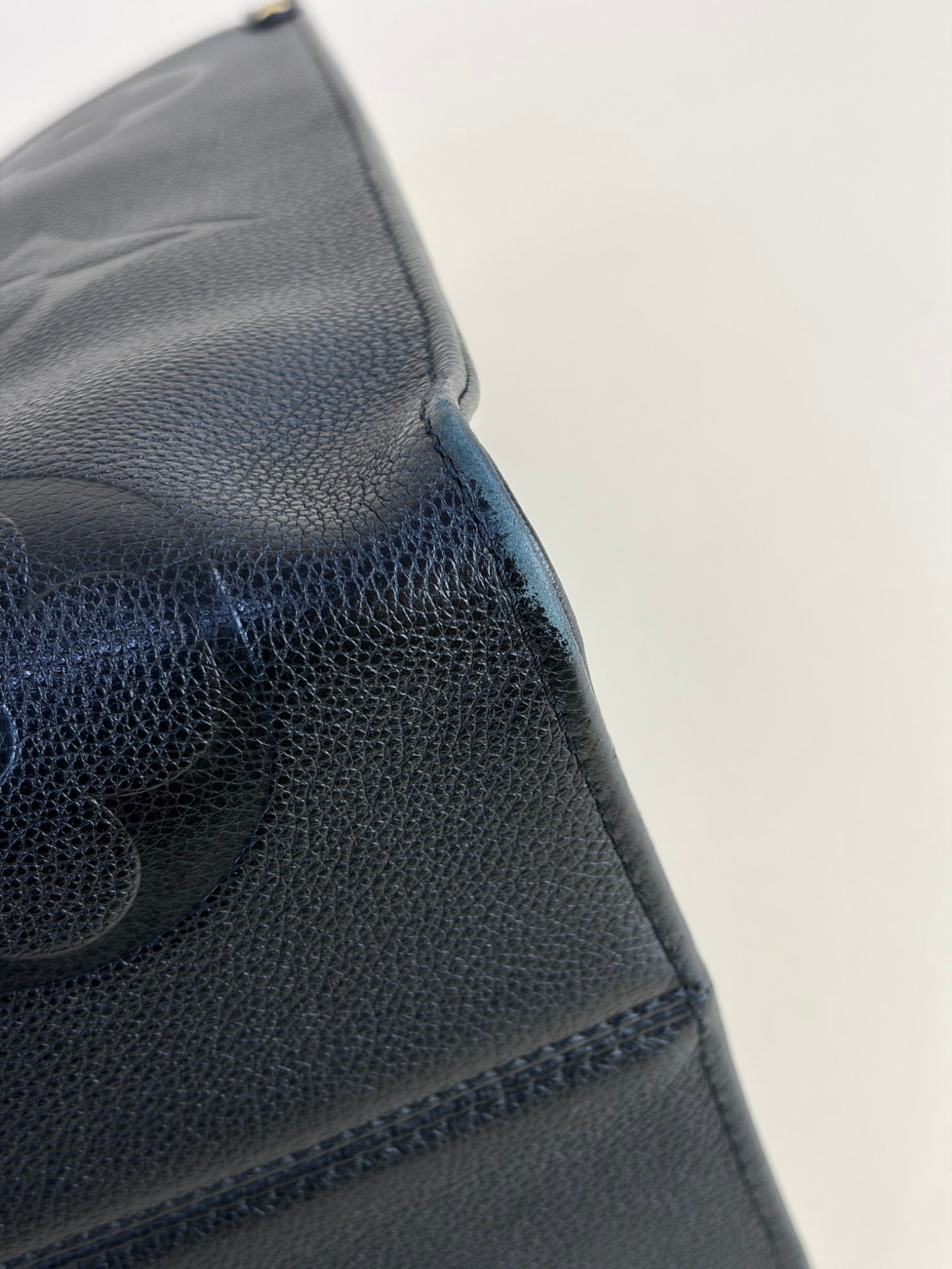 Louis Vuitton Black Monogram empreinte Onthego gm