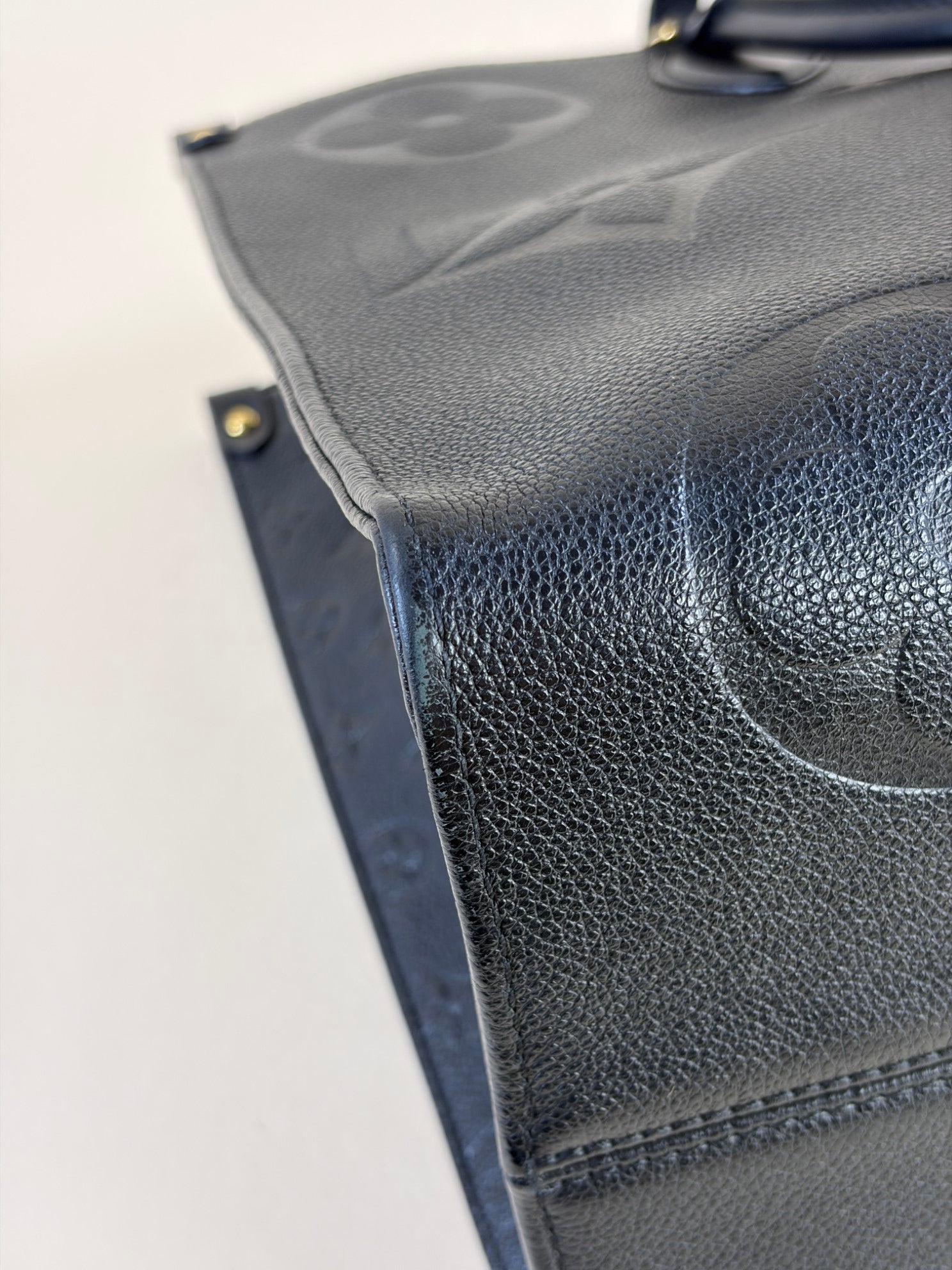 Louis Vuitton Black Monogram empreinte Onthego gm