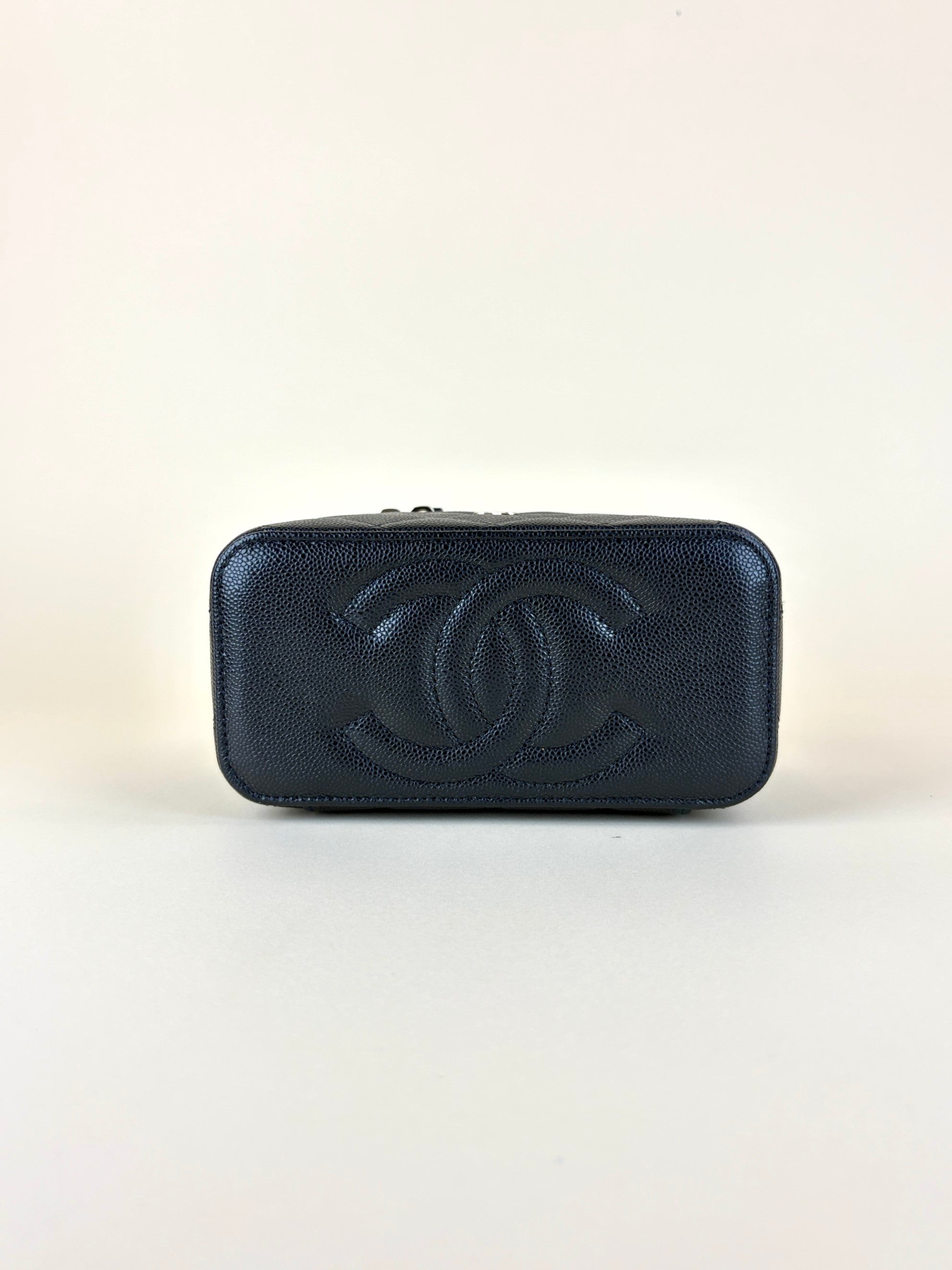Chanel black euro caviar quilted Small Vanity Chain Case