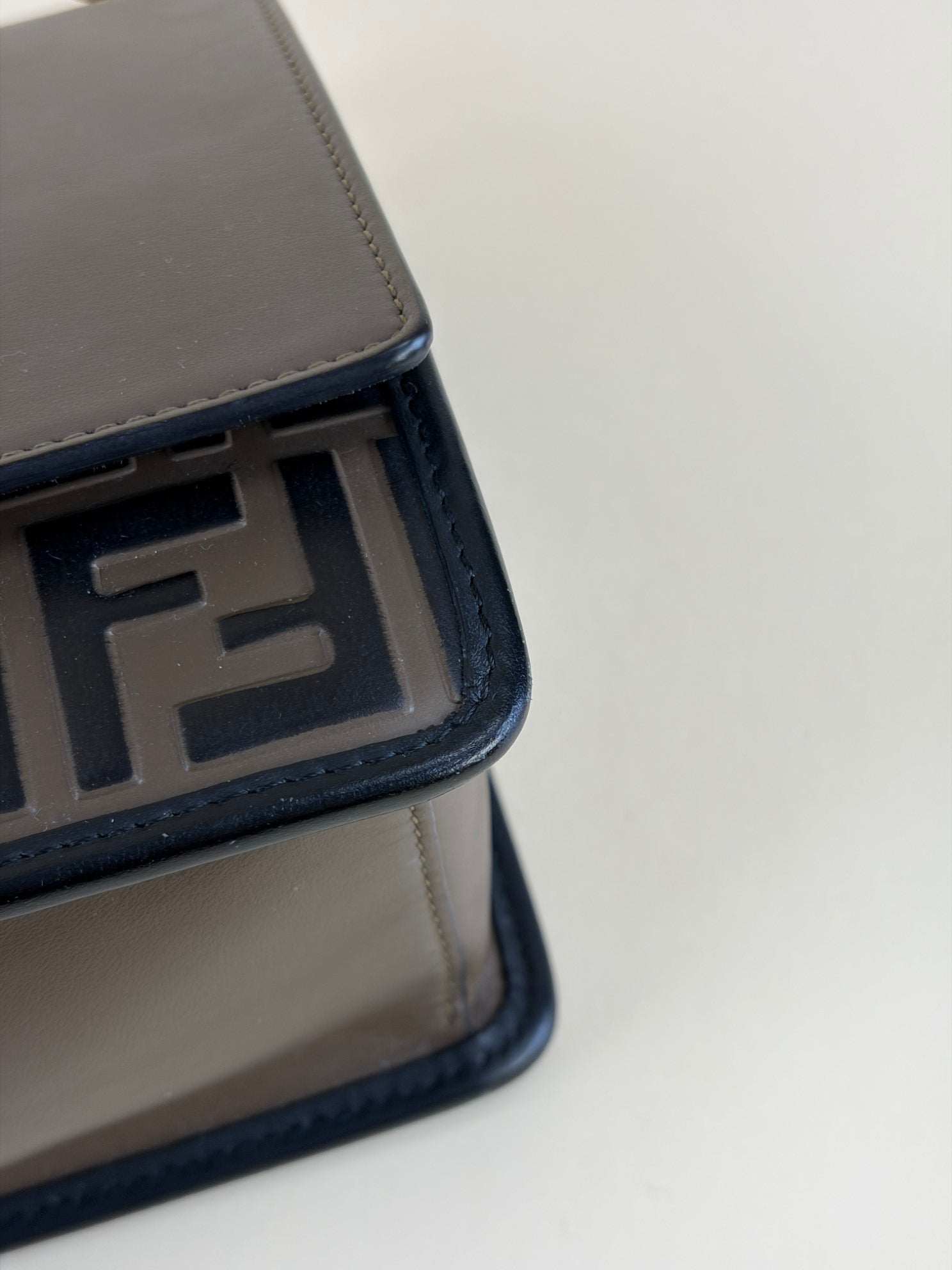 Fendi ff logo Zucca and brown Kan I