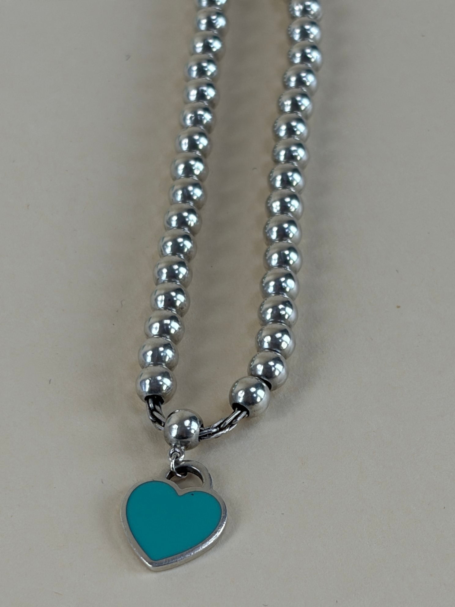 Tiffany & Co. Blue Heart Tag Bead medium Bracelet