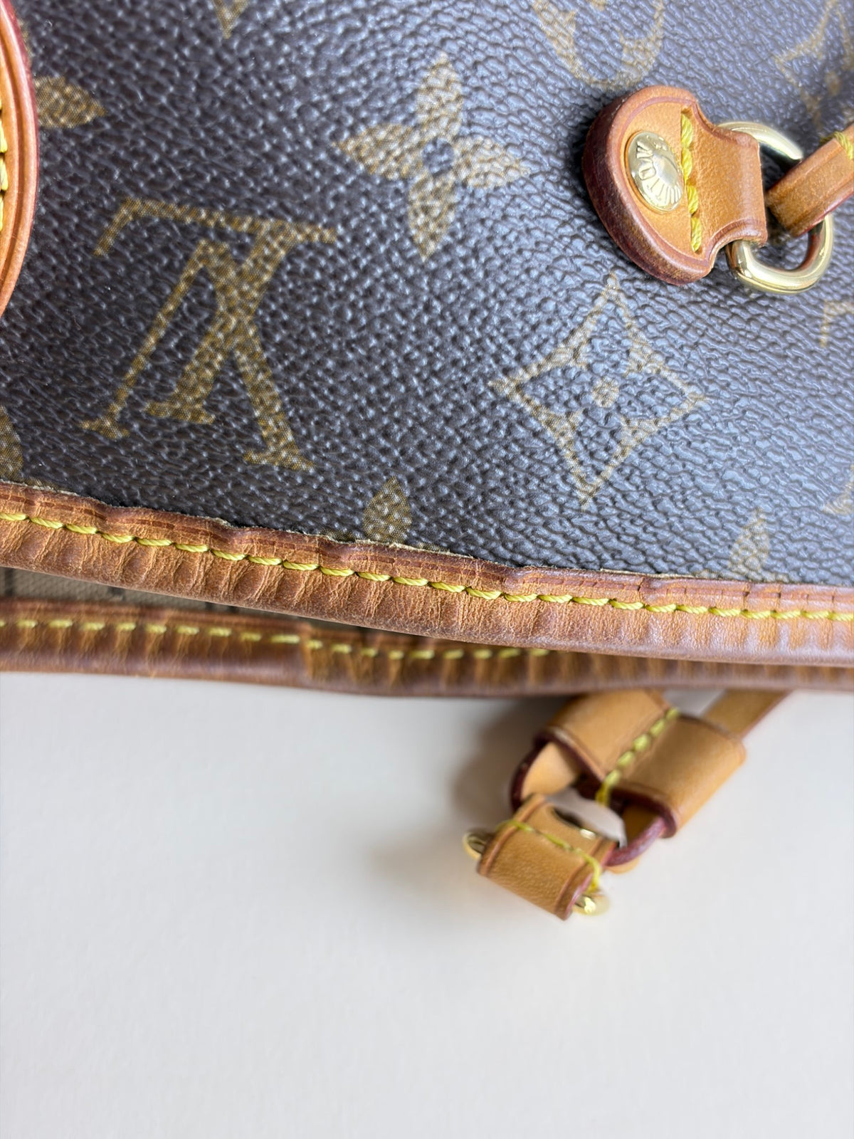 louis Vuitton never full canvas mm tote bag
