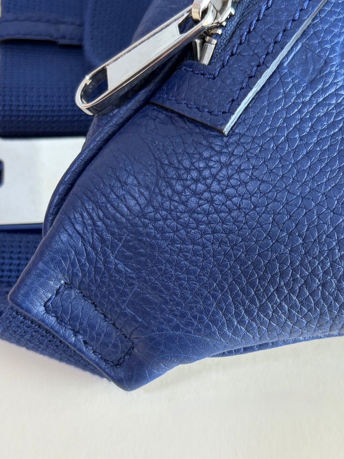 Gucci blue embossed calfskin piuma jumbo gg pocket belt bag