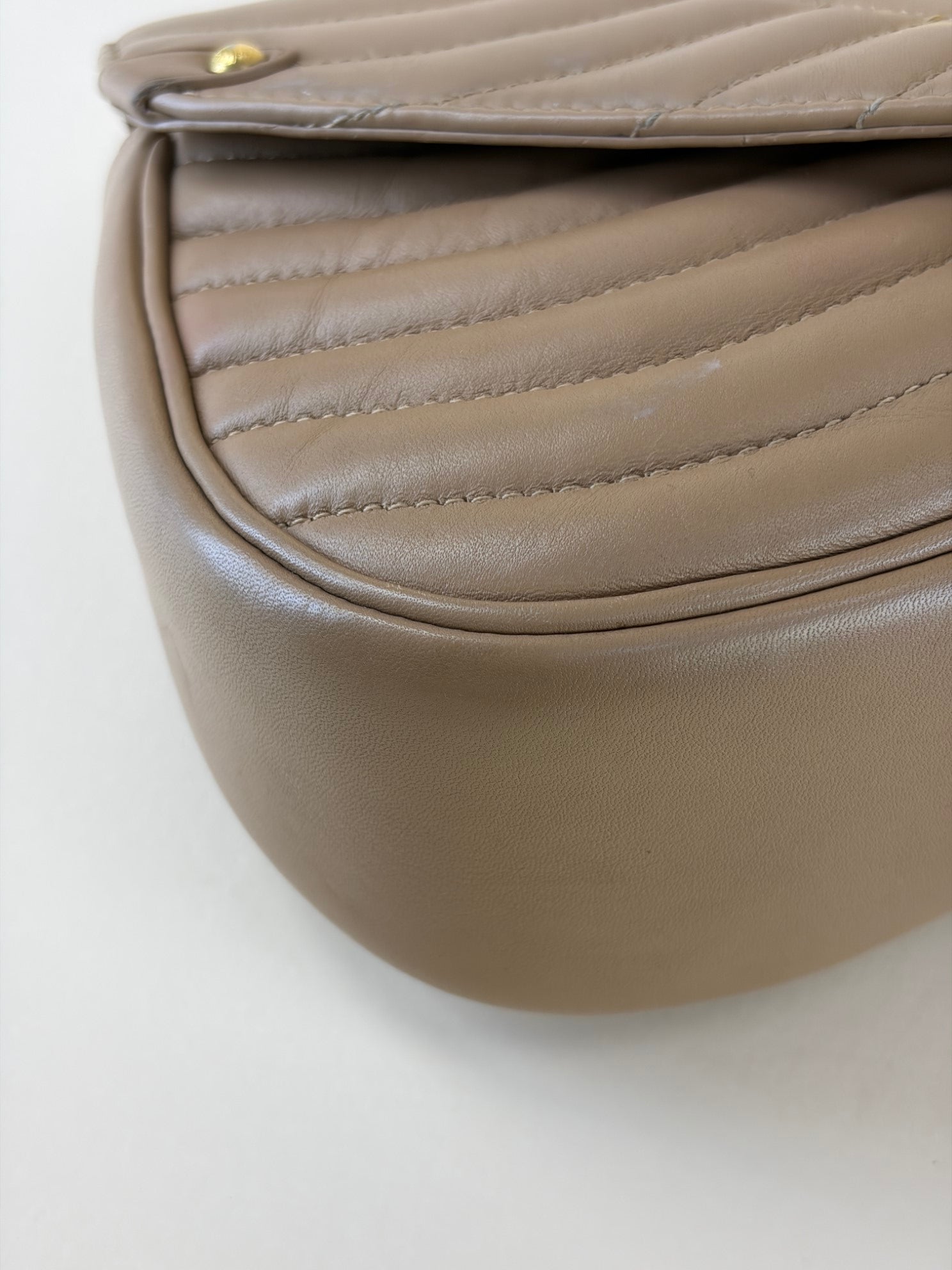 Louis Vuitton Beige New Wave Chain MM Shoulder Bag