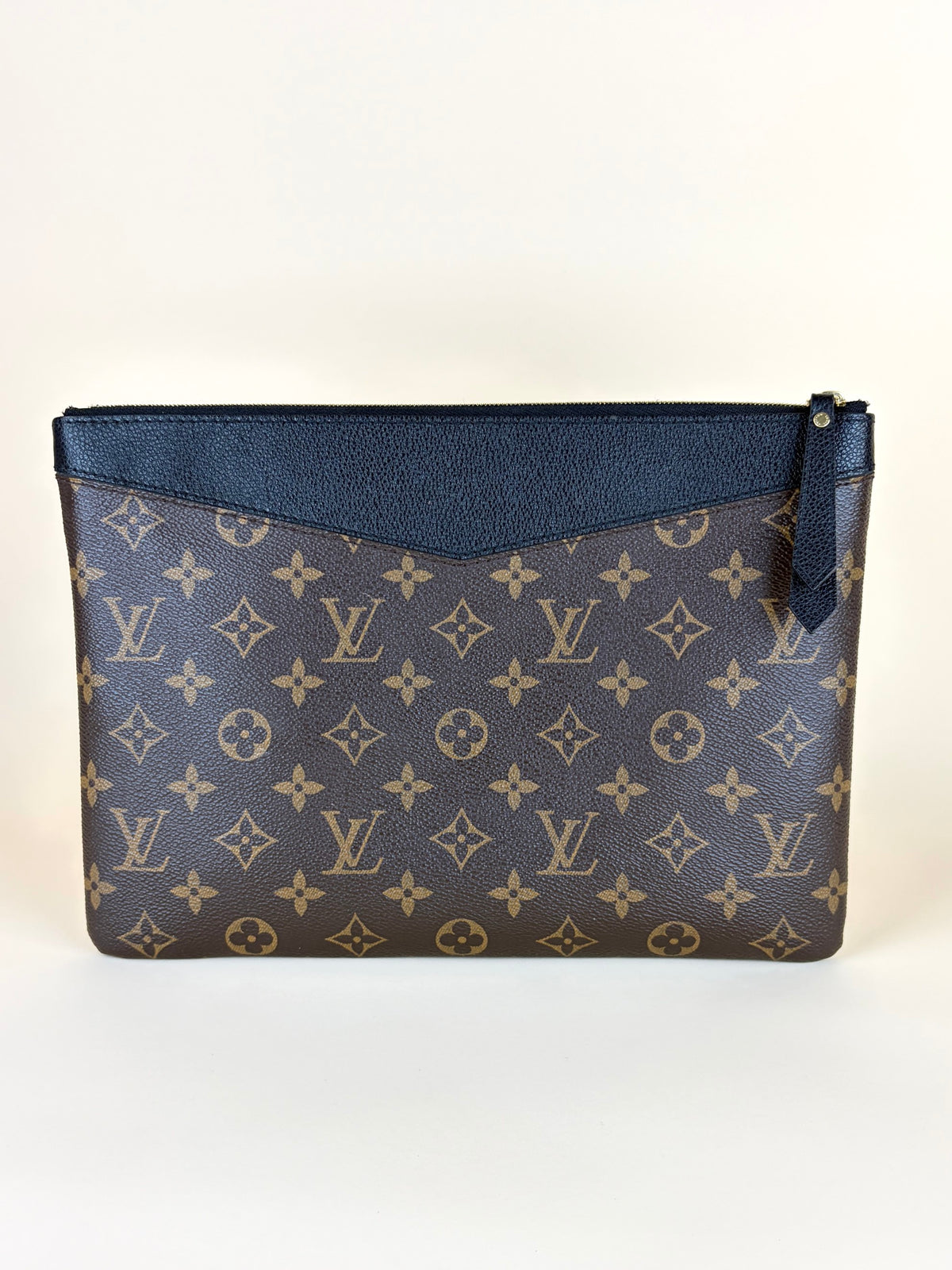 Louis Vuitton Black Monogram canvas daily pouch