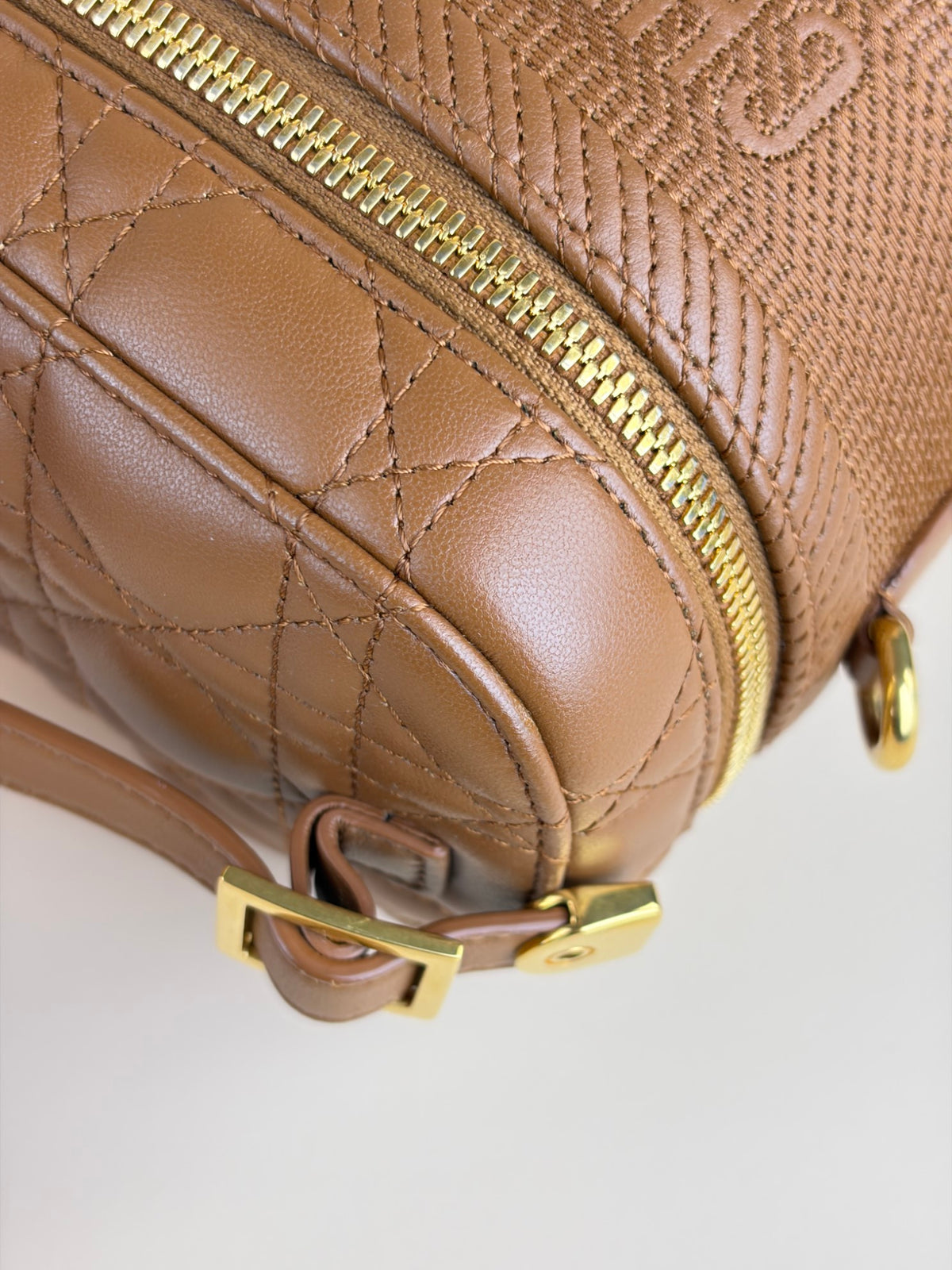 DIOR congnac lambskin cannage small dior travel vanitty case