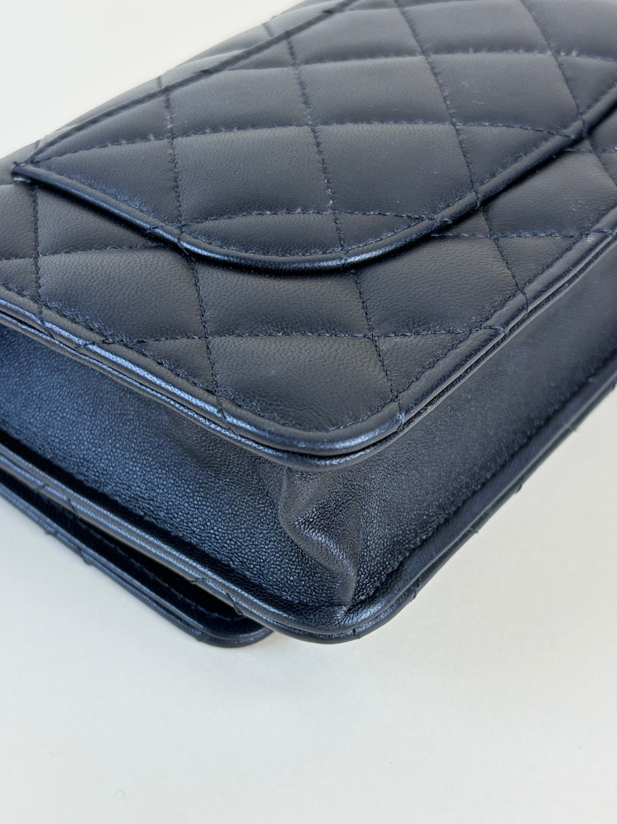 Chanel black lambskin quilted wallet on chain