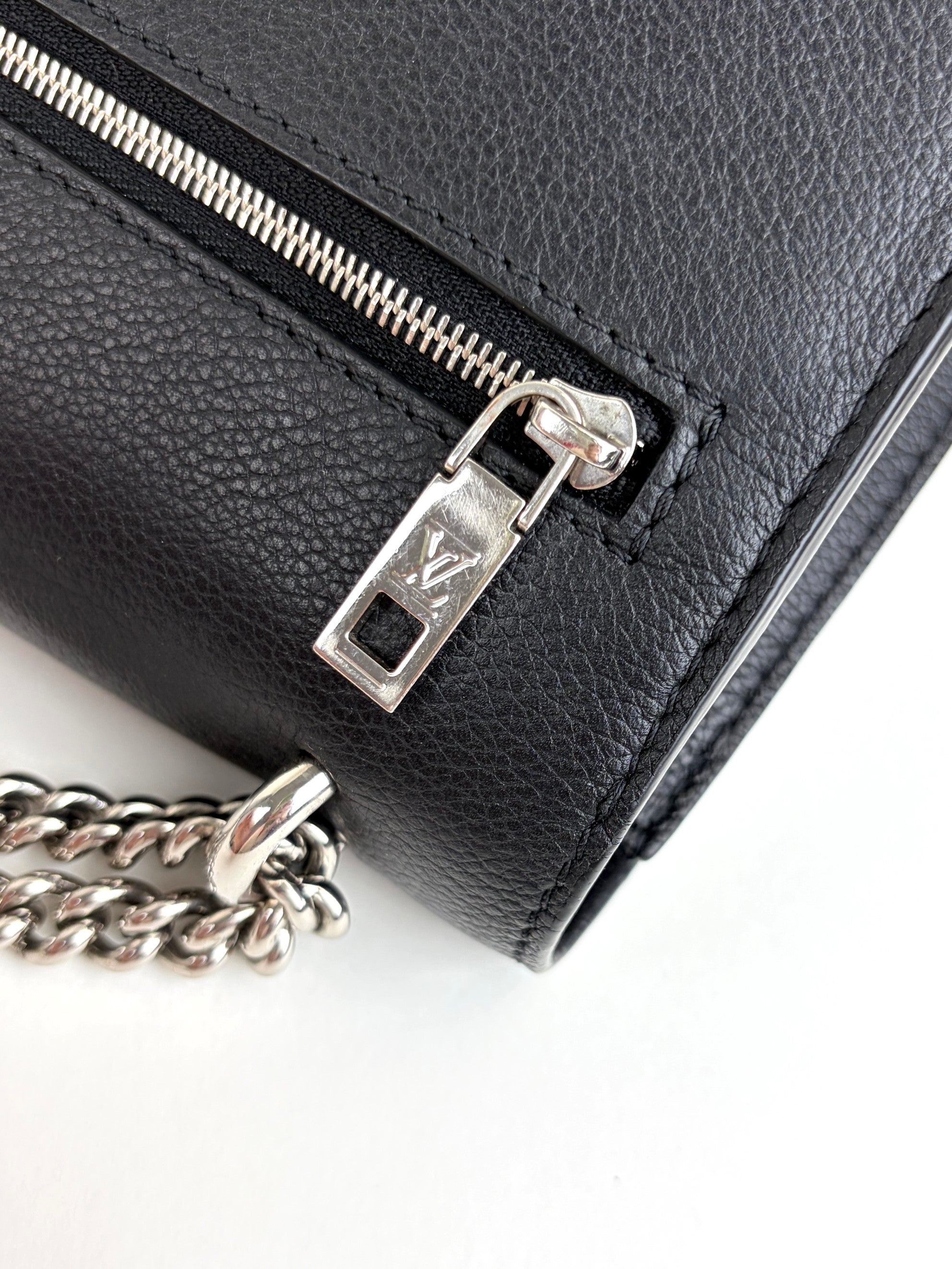 Louis Vuitton Black soft grained calfskin My Lock me Chain Bag
