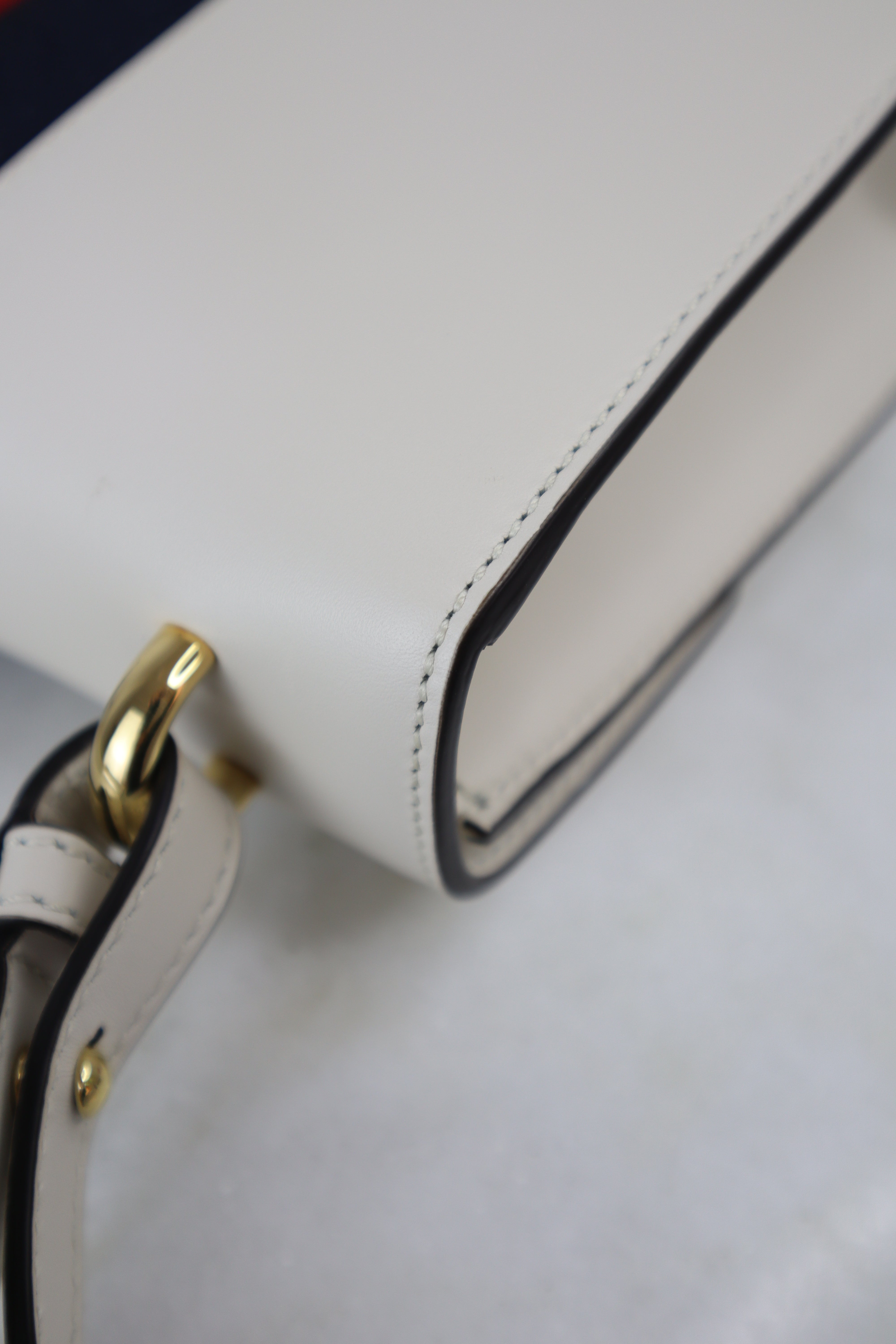 Gucci Off White Sylvie Small Shoulder Bag