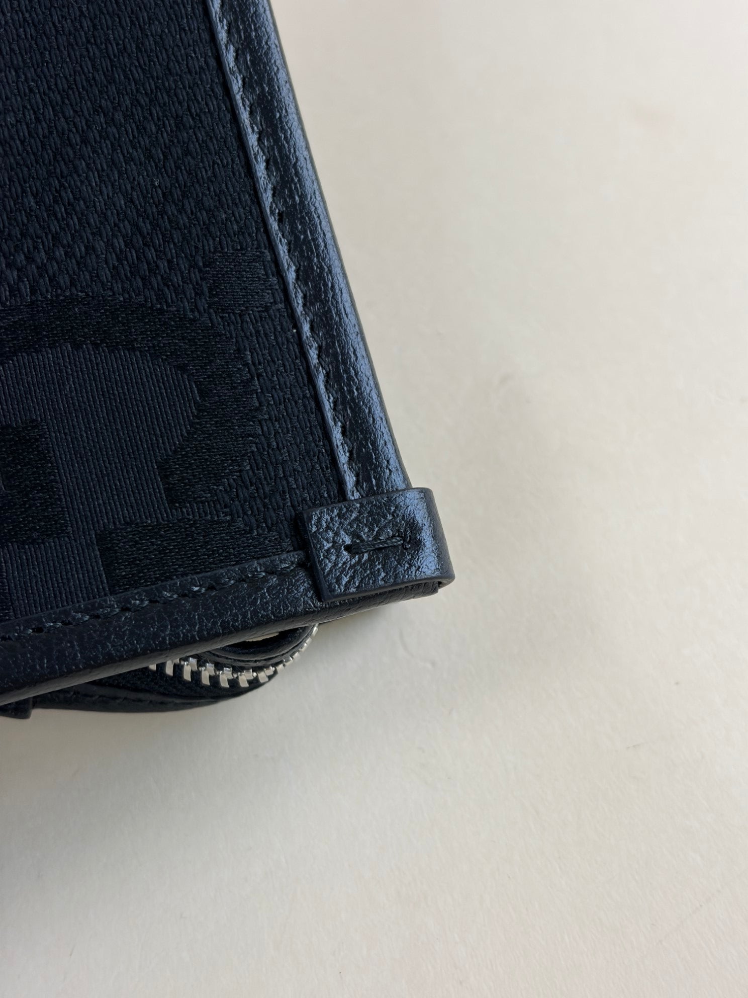 Gucci Black Jumbo GG Pouch