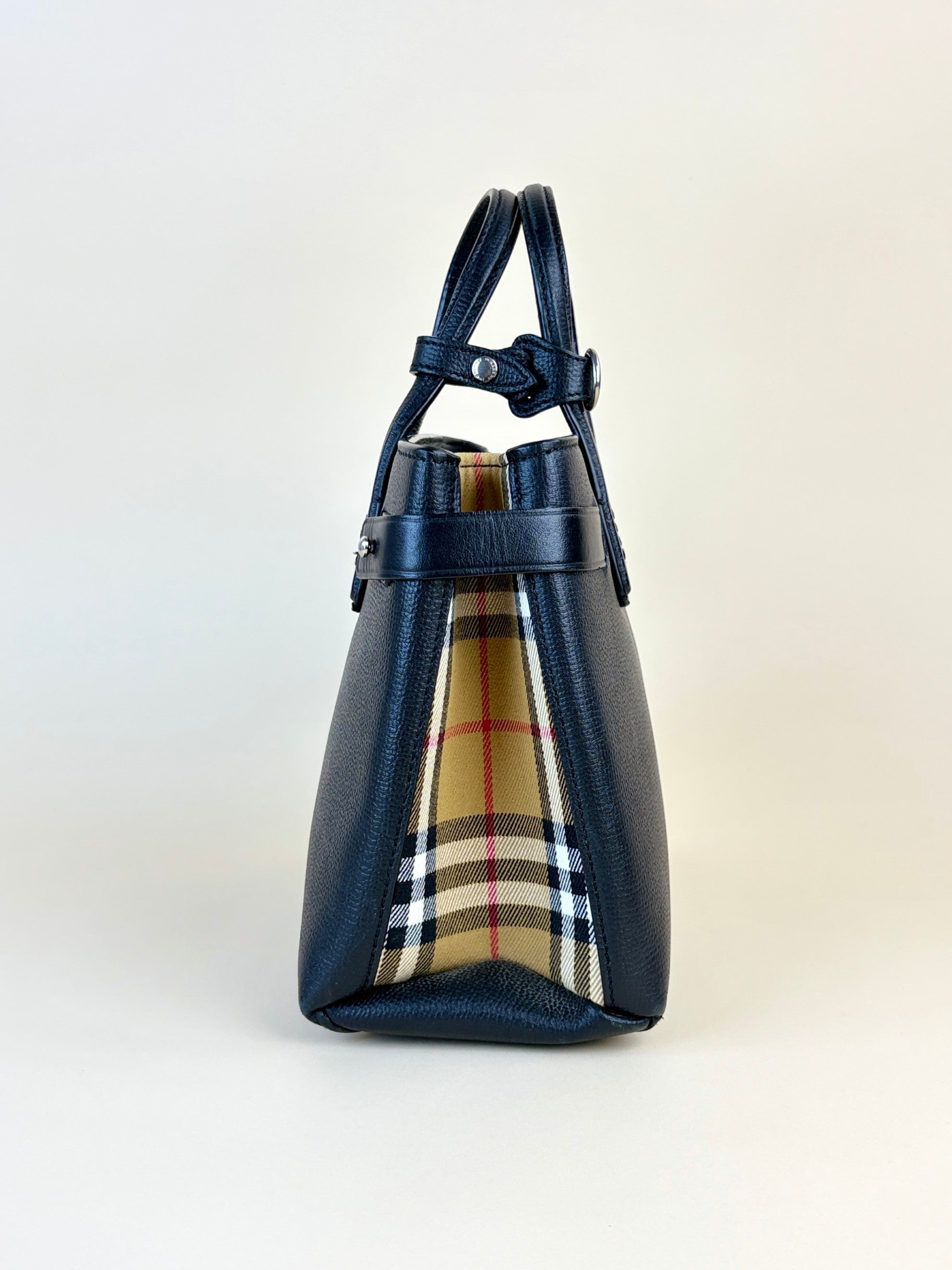 Burberry banner black small leather with House check