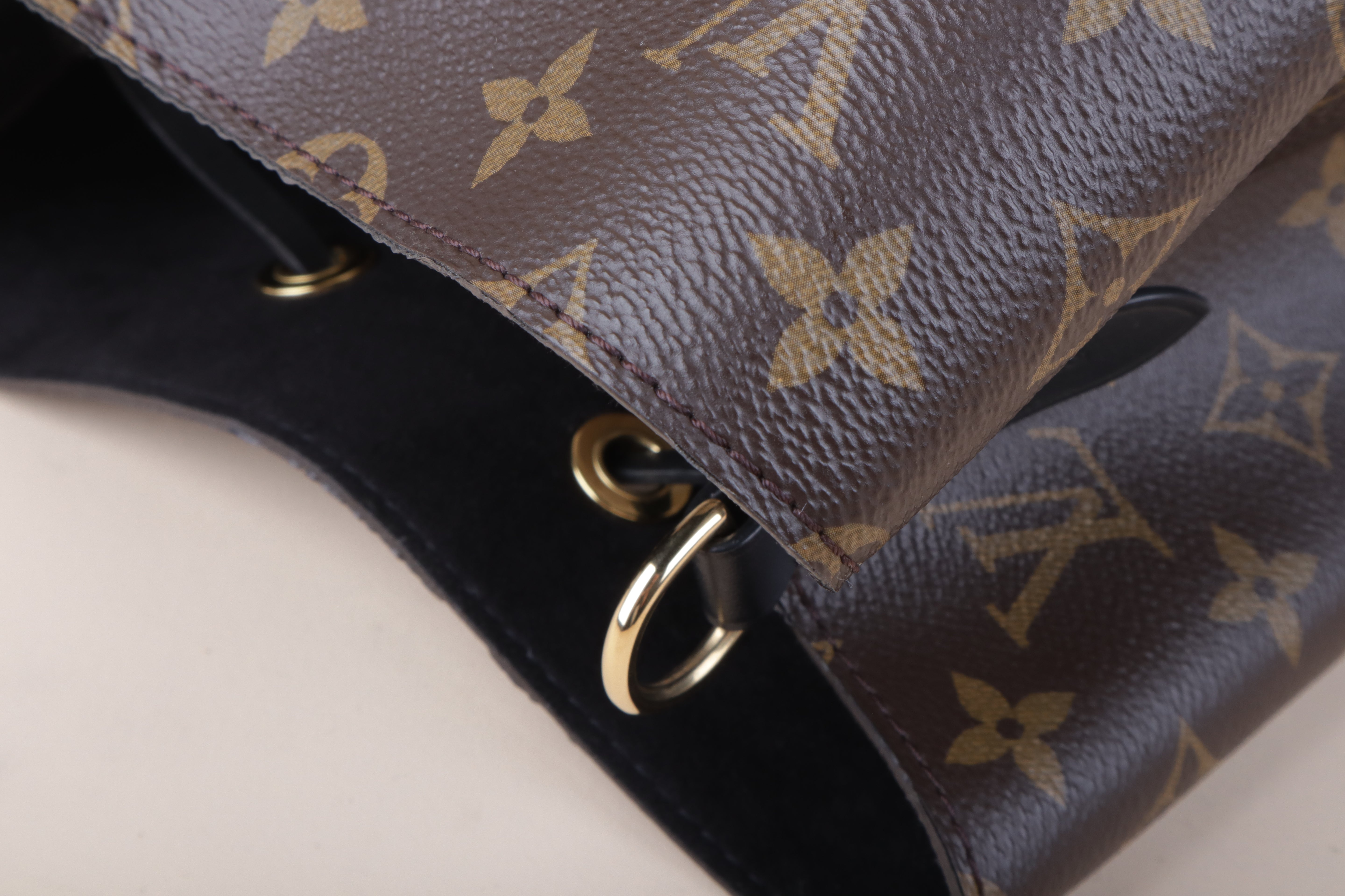 Louis Vuitton Monogram Black Neonoe mm