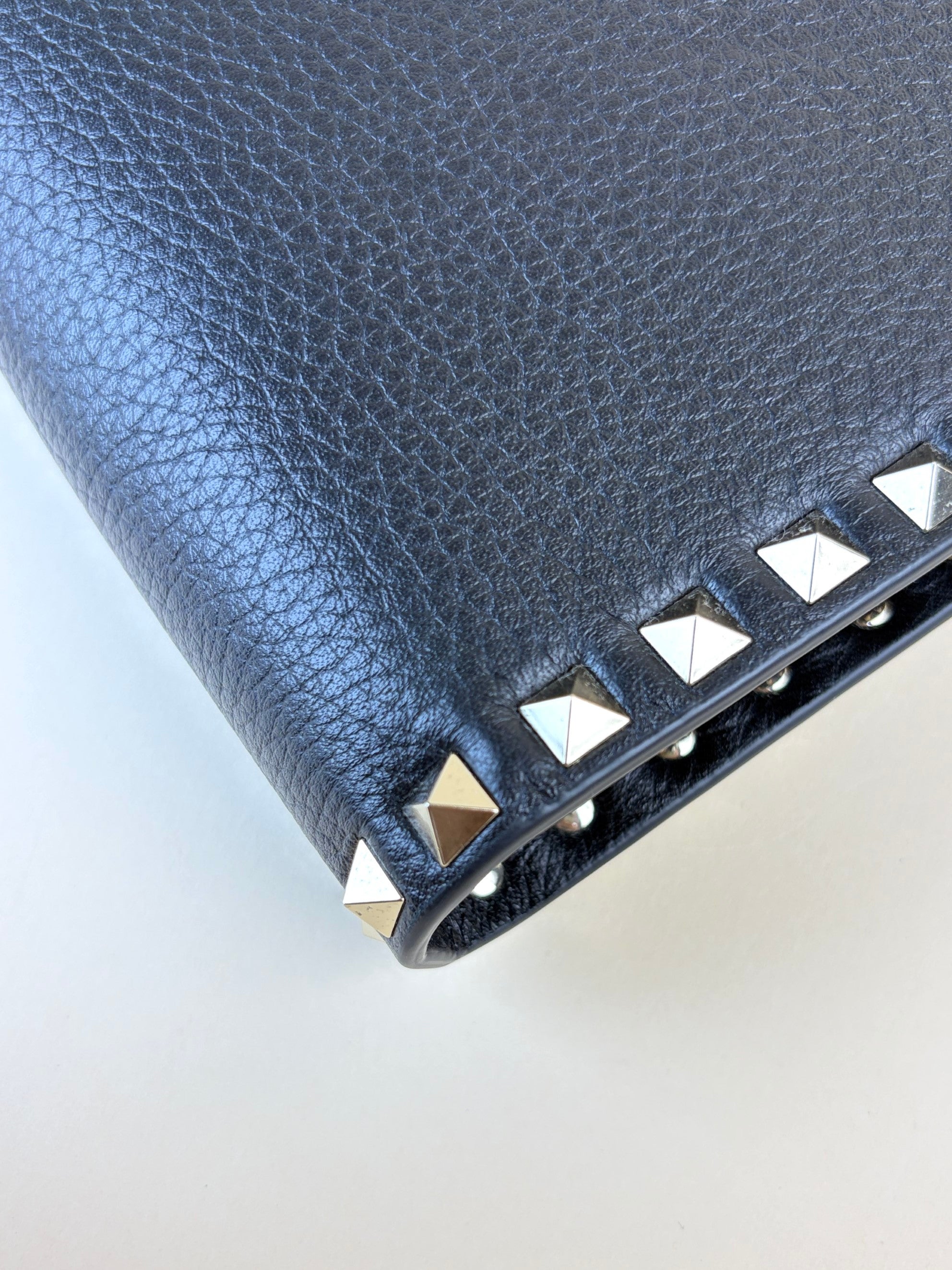 Valentino black pebbled Rock stud Zipped pouch
