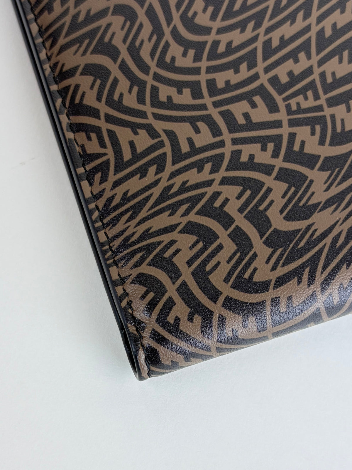 Fendi x Sarah Coleman black/brown ff vertigo bifold wallet