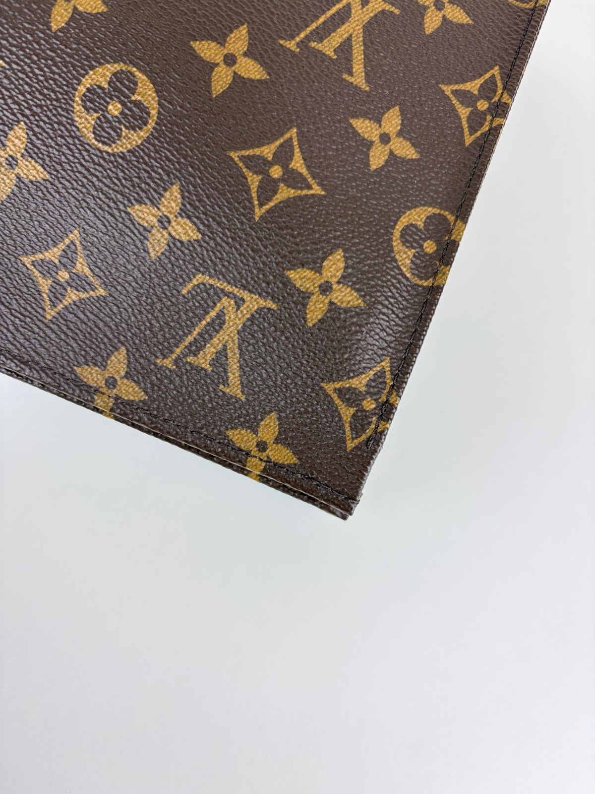 louis Vuitton monogram canvas toilette gm pouch