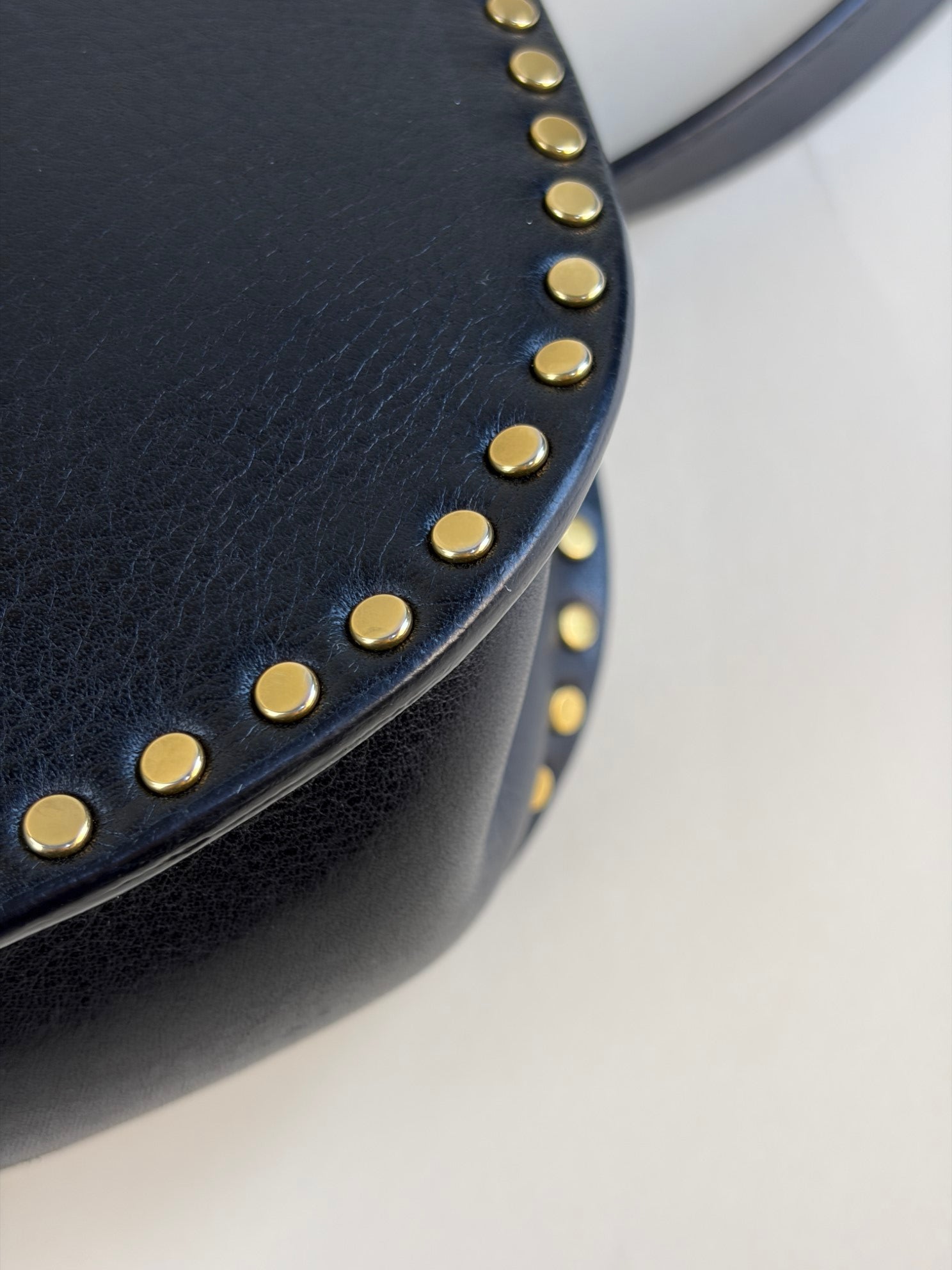 Chloe Black hudson meduim leather with braidedand studded