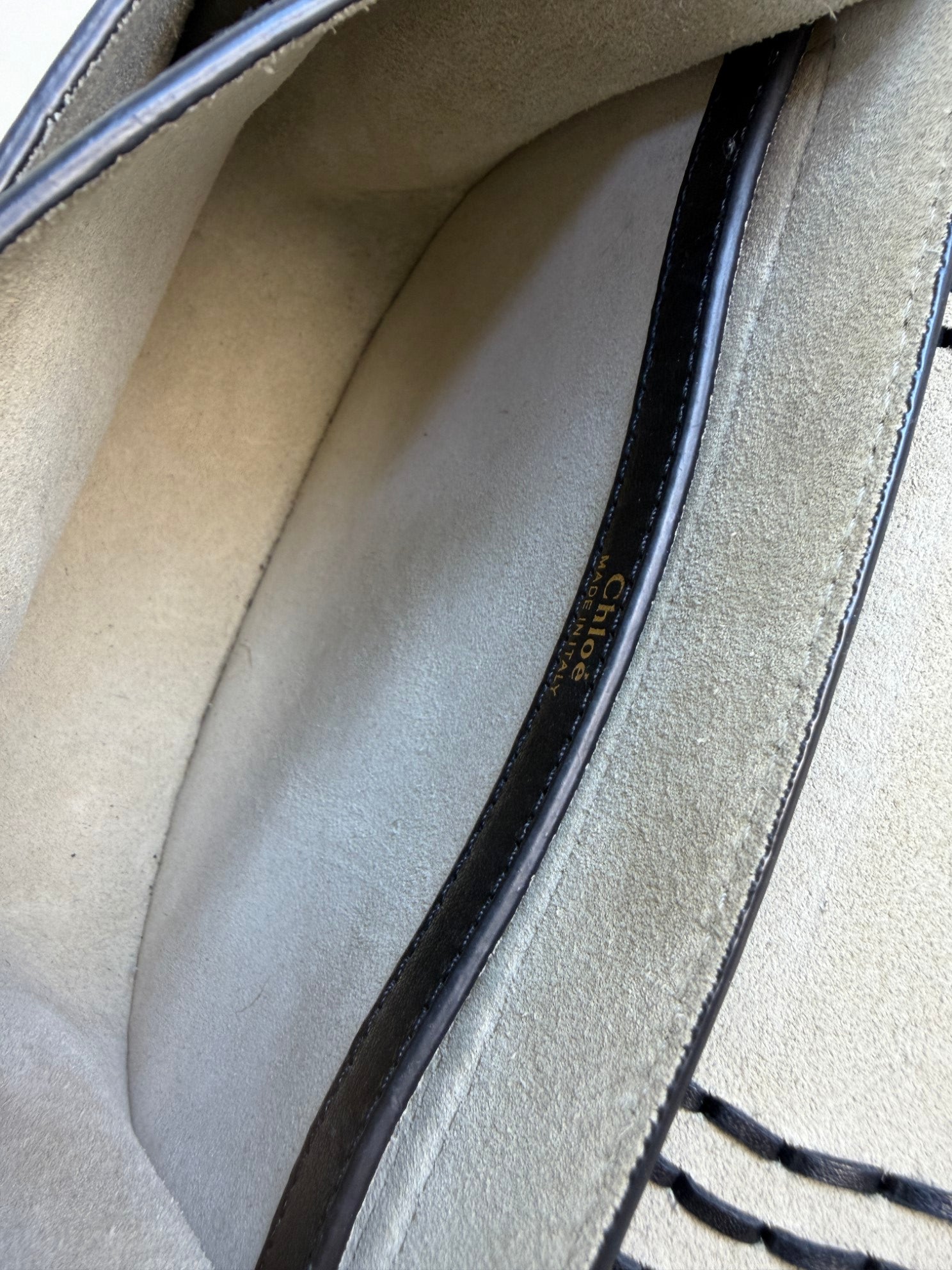 Chloe Black hudson meduim leather with braidedand studded