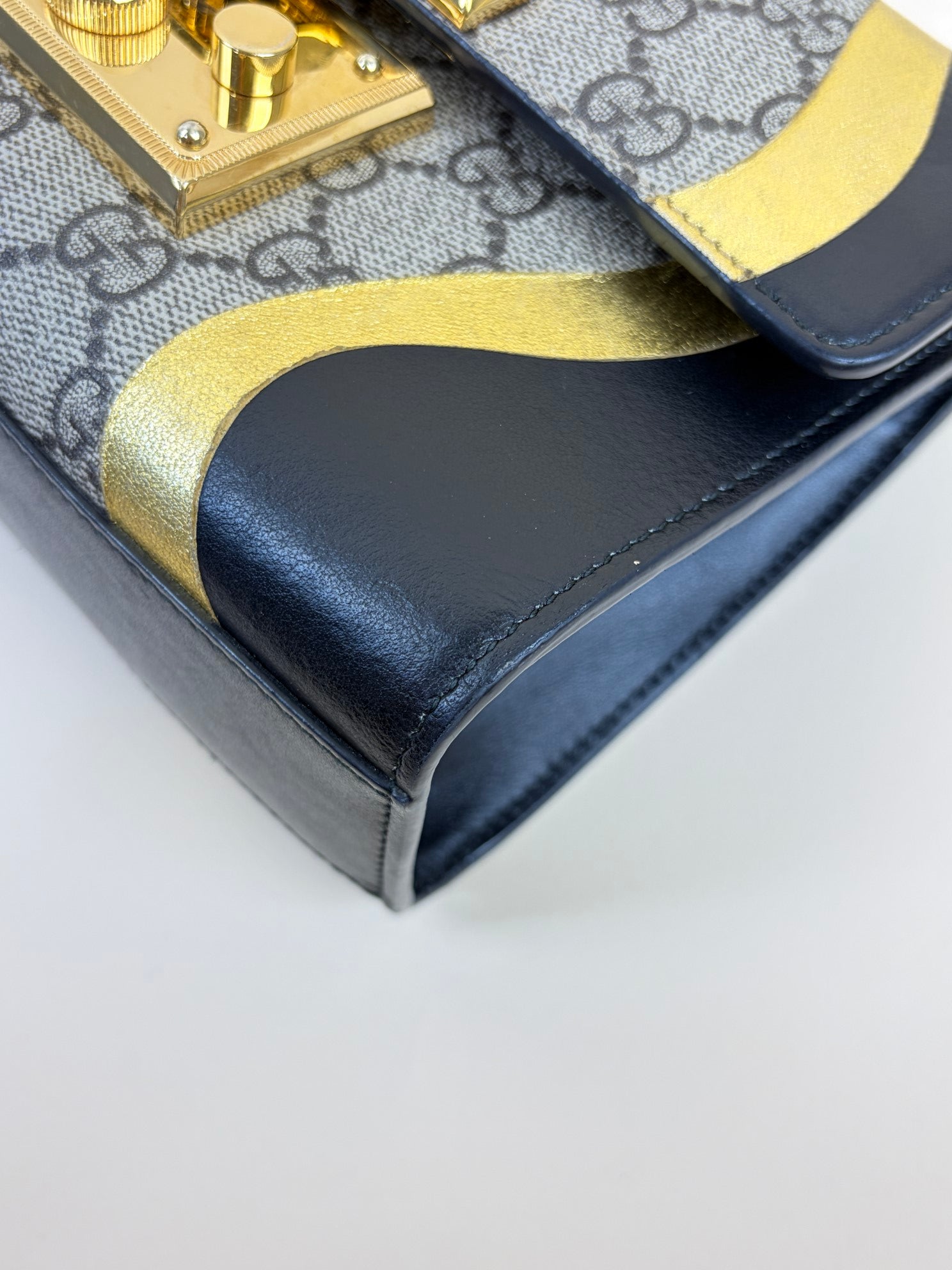 Gucci Tricolor GG Supreme Monogram Small Shoulder Bag