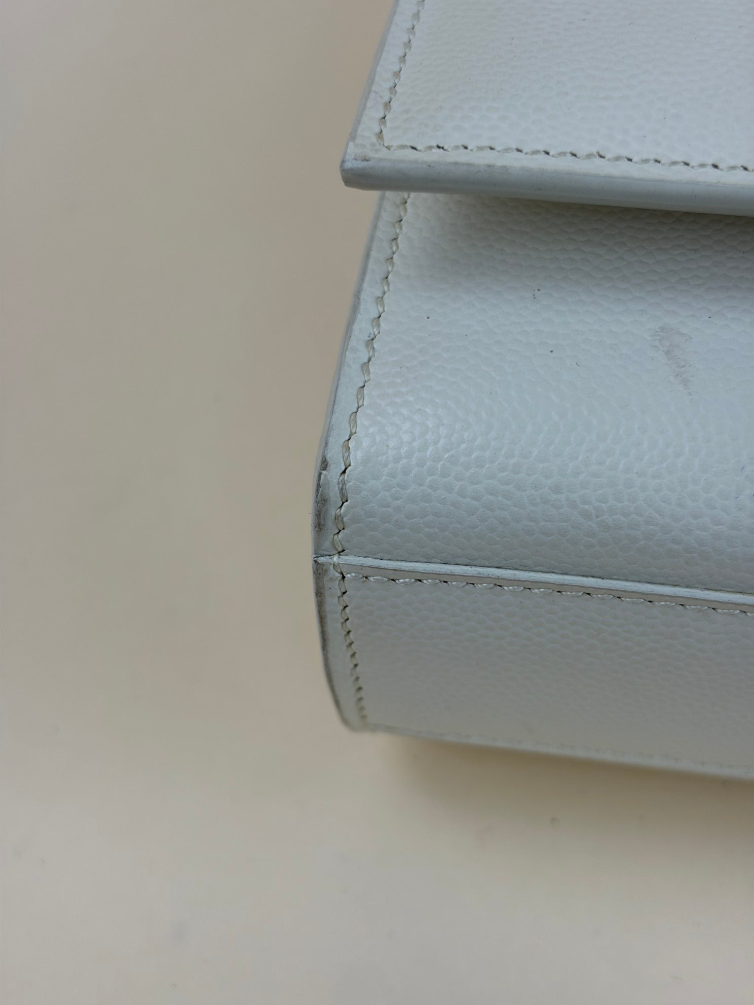 YSL off white Kate Flap medium in grain de Poudre embossed Bag