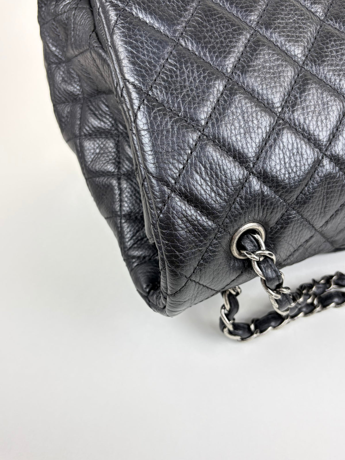 CHANEL black grained calfskin quilted xxl travel flap bag