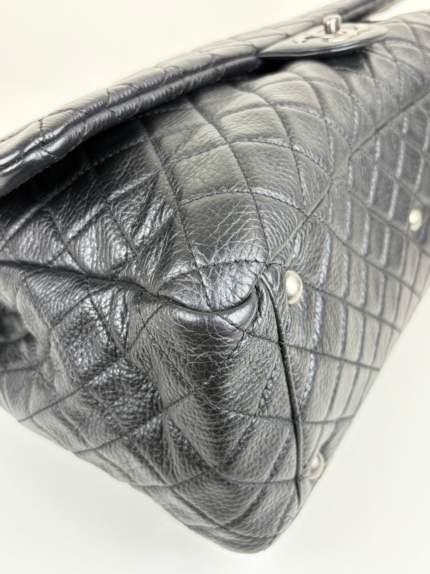 CHANEL black grained calfskin quilted xxl travel flap bag