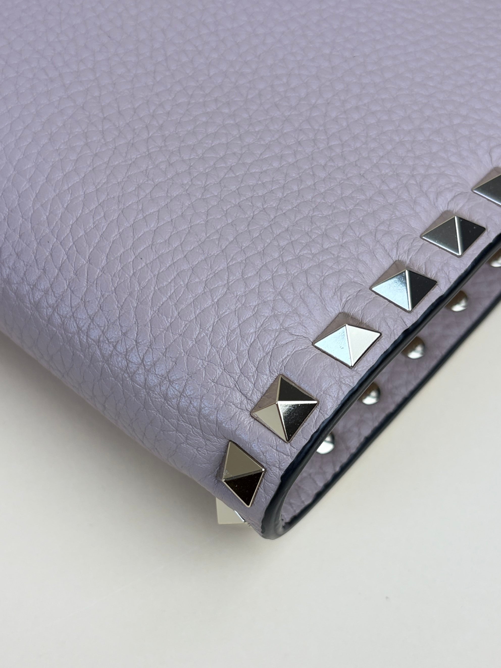 Valentino euro nude pebbled Rock stud Zipped Clutch