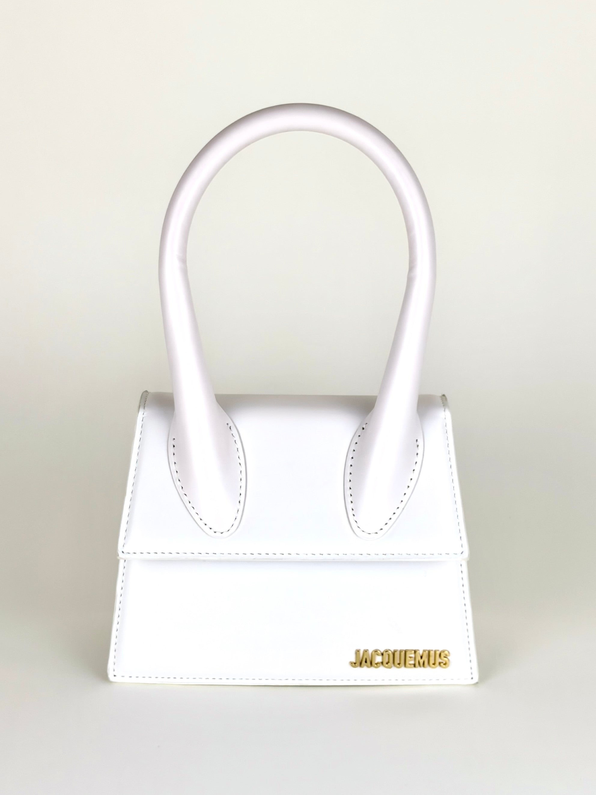 Jacquemus white leather the medium Chiqui to handbag
