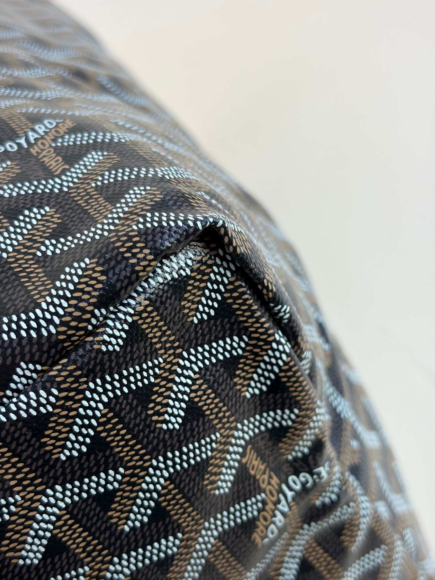 Goyard Bicolor Goyardine Saint Louis GM Bag