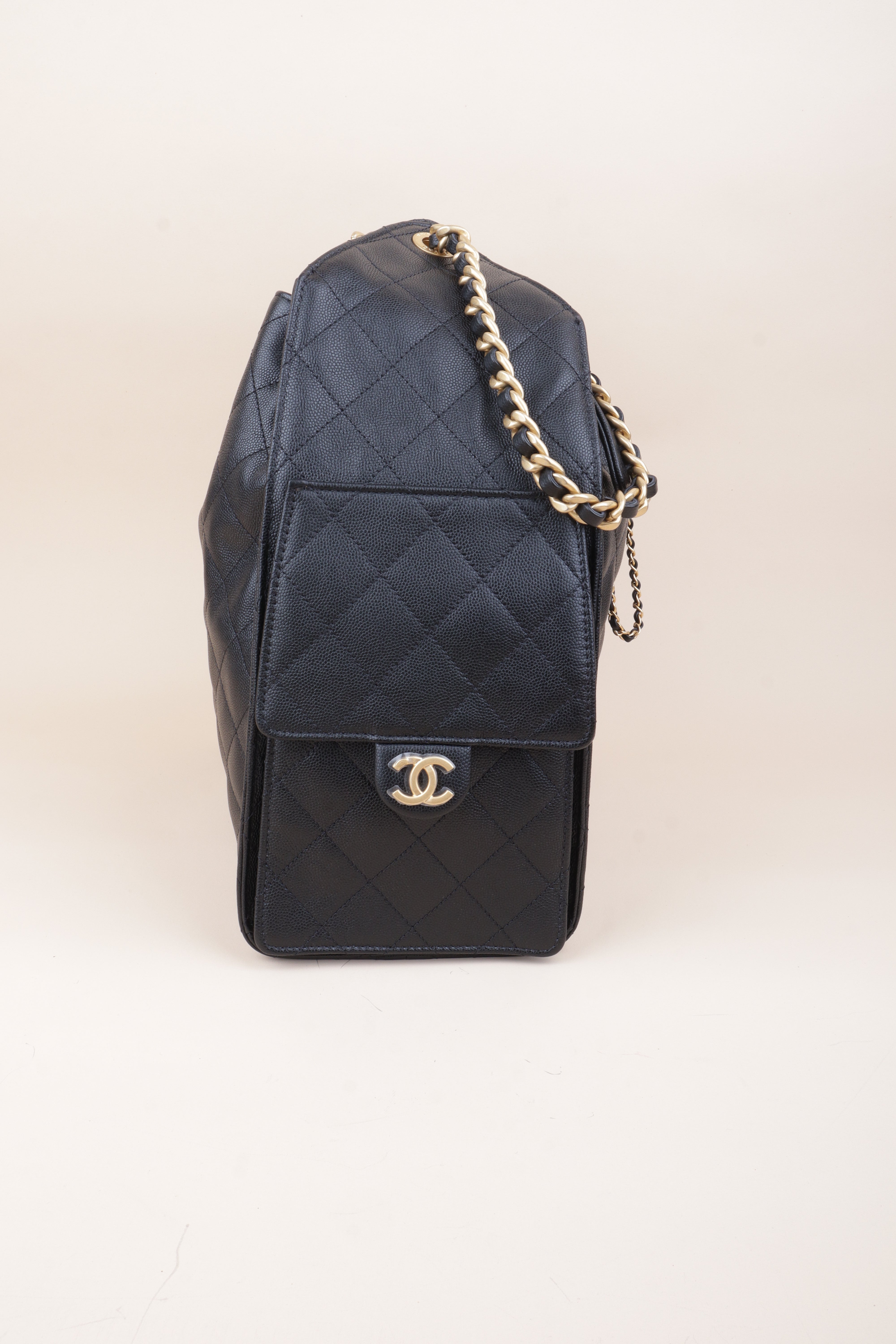 Chanel Black 25 Sac Medium Hobo Bag with Pouch