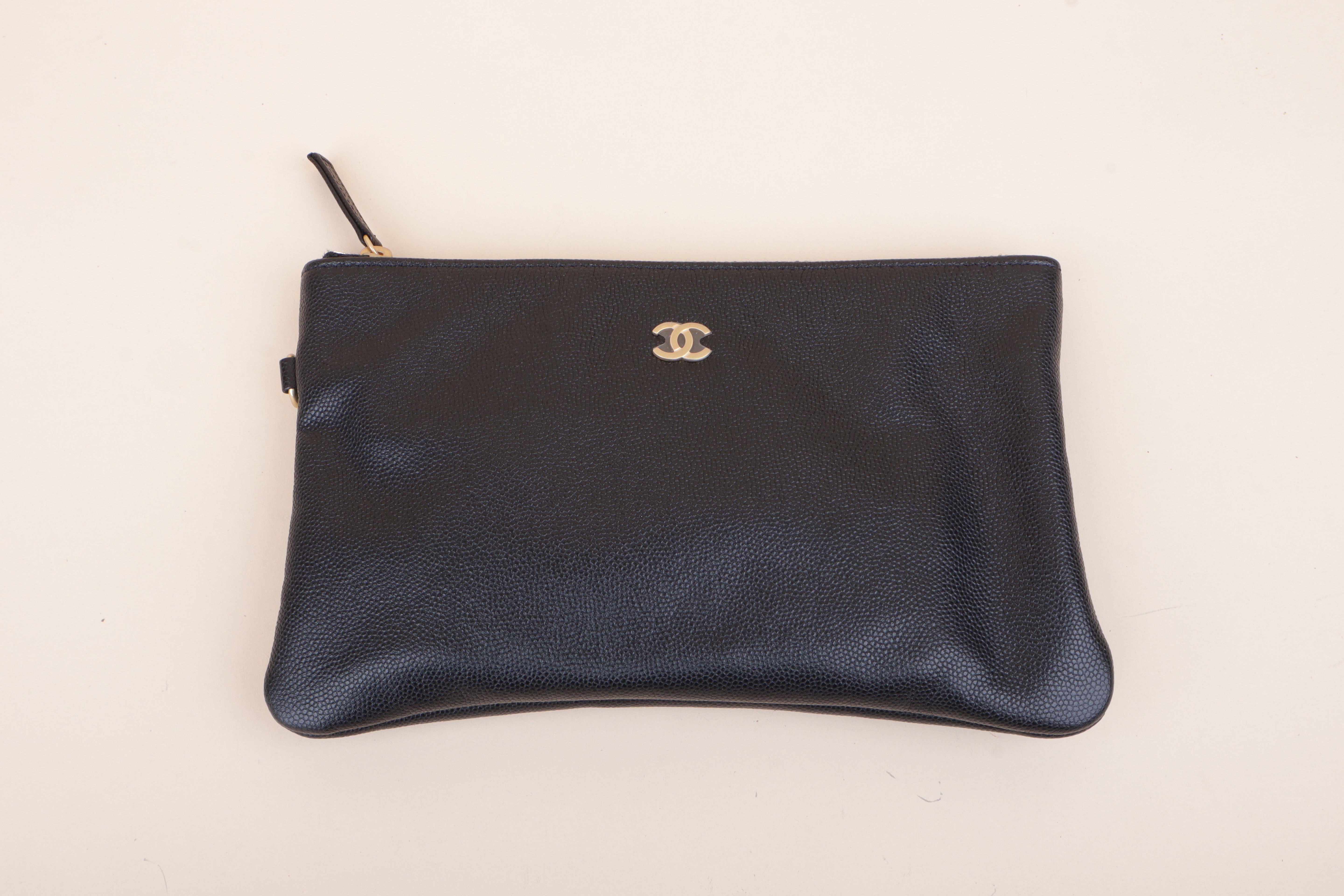 Chanel Black 25 Sac Medium Hobo Bag with Pouch