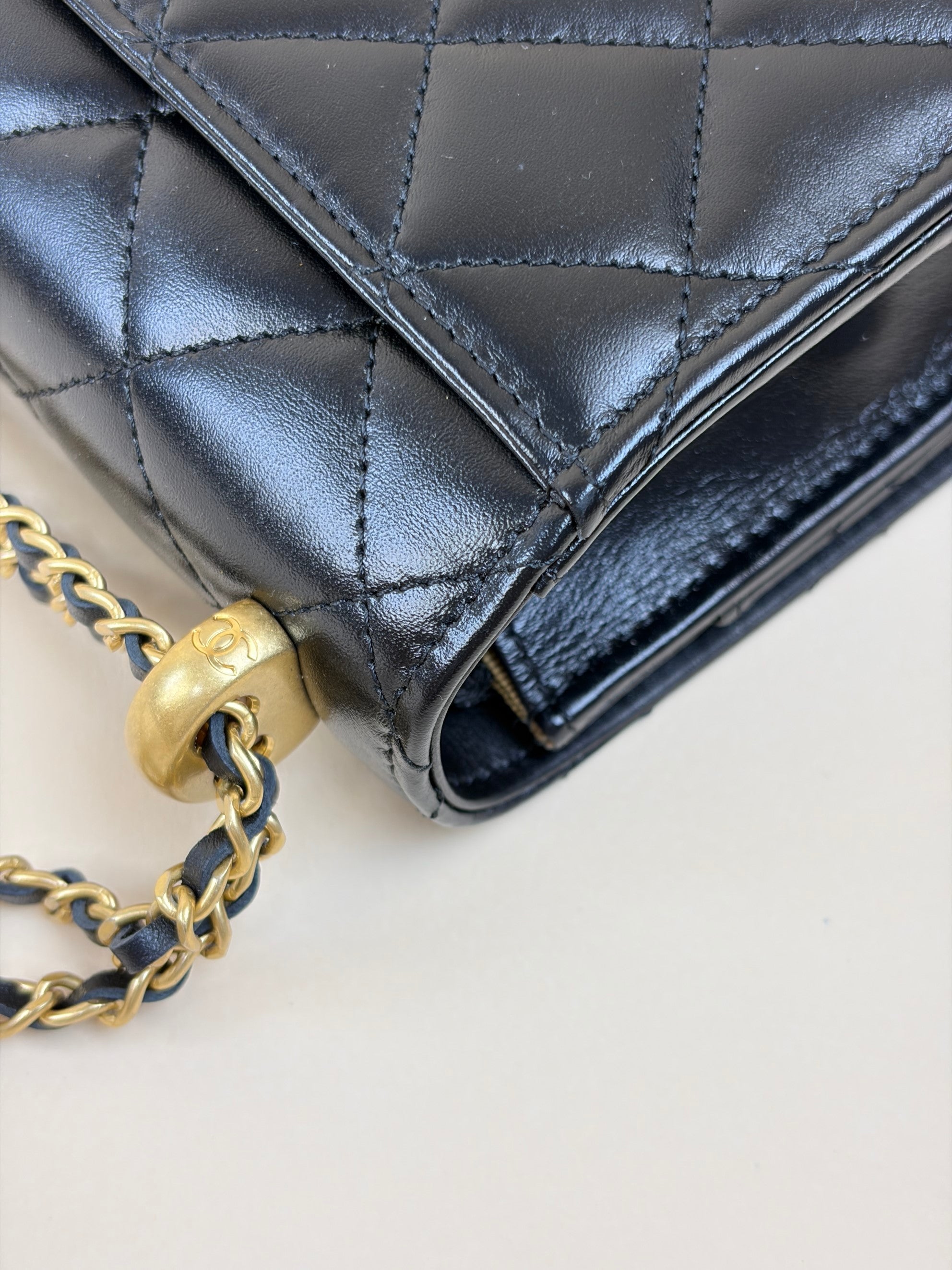Chanel Black calfskin perfect fit wallet on chain lambskin