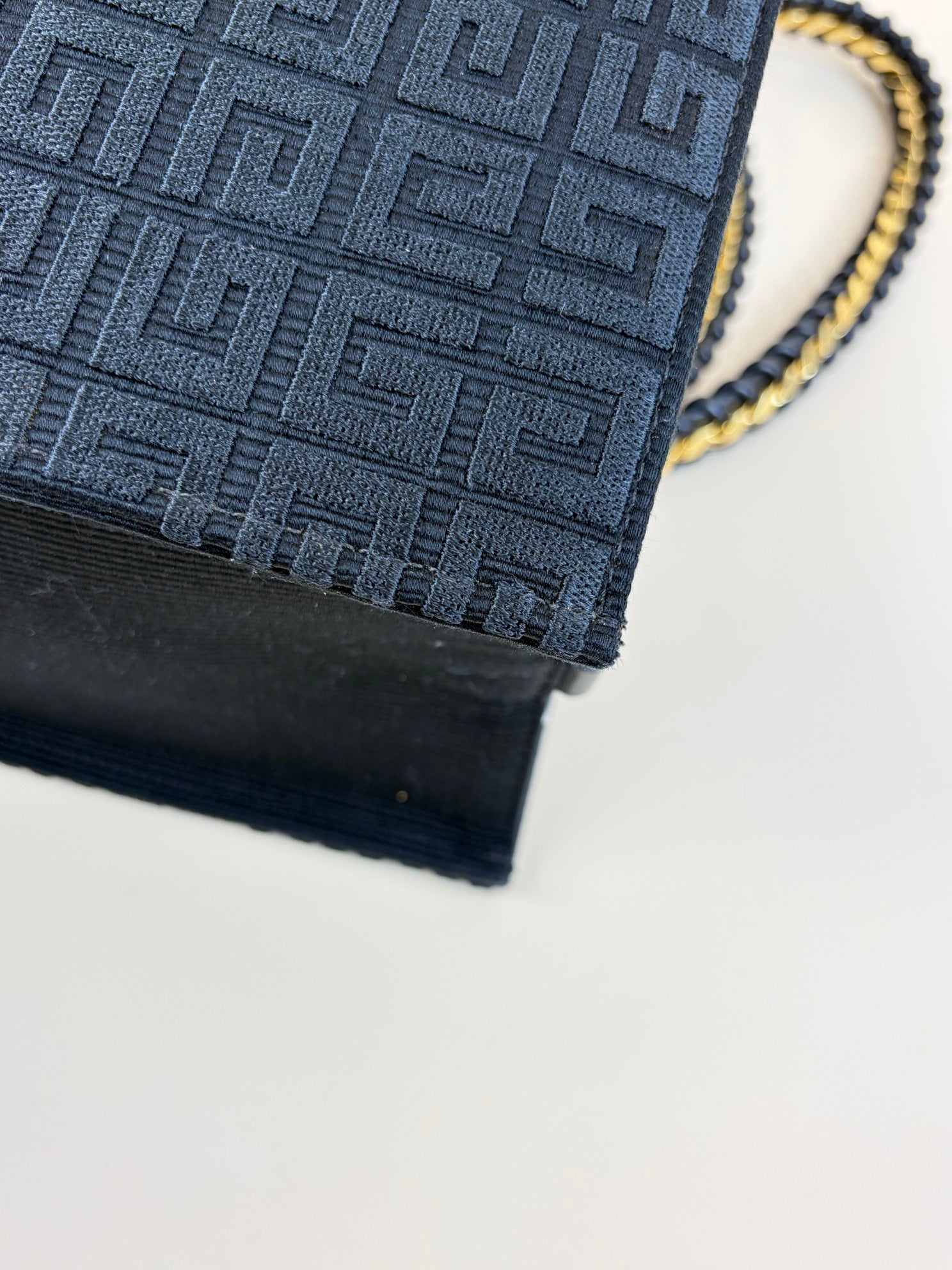 Givenchy black 4G embroidery with chain medium G-tote