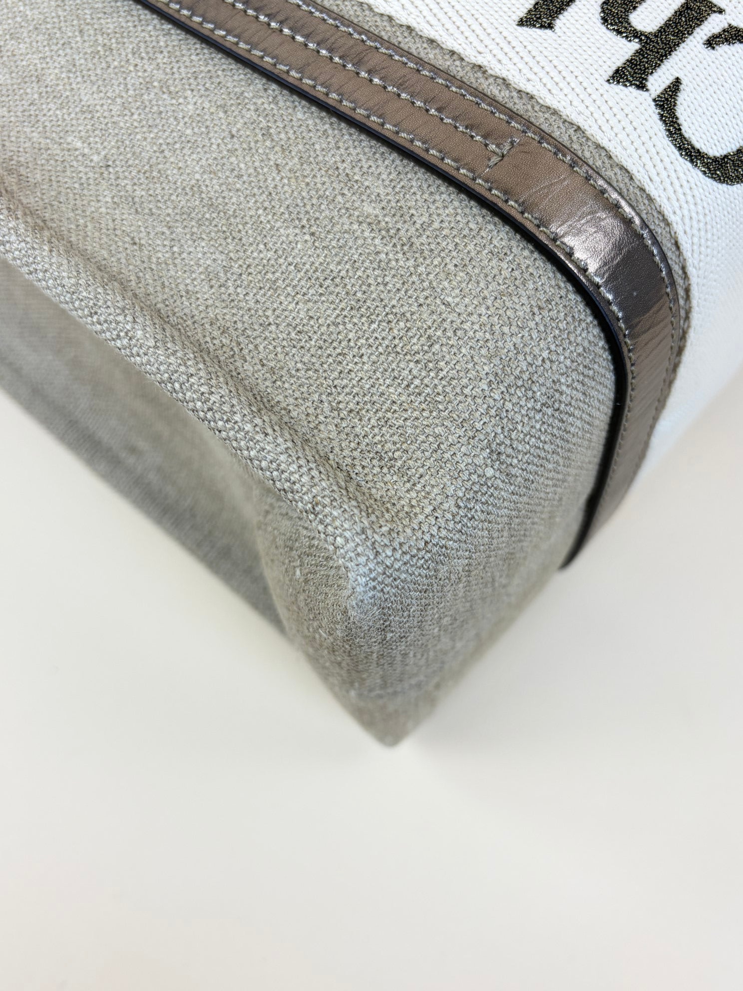 Chloe shiny grey Woody medium Tote Bag
