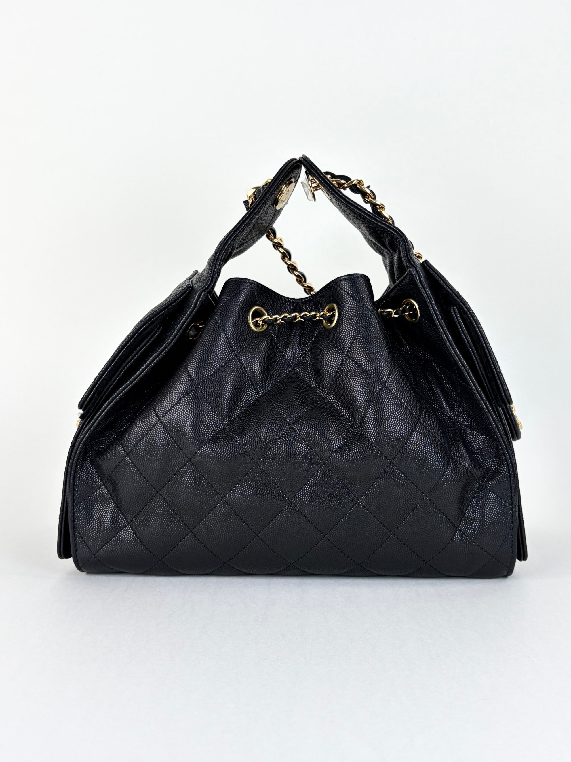 Chanel black caviar leather Chanel 25 small hand bag
