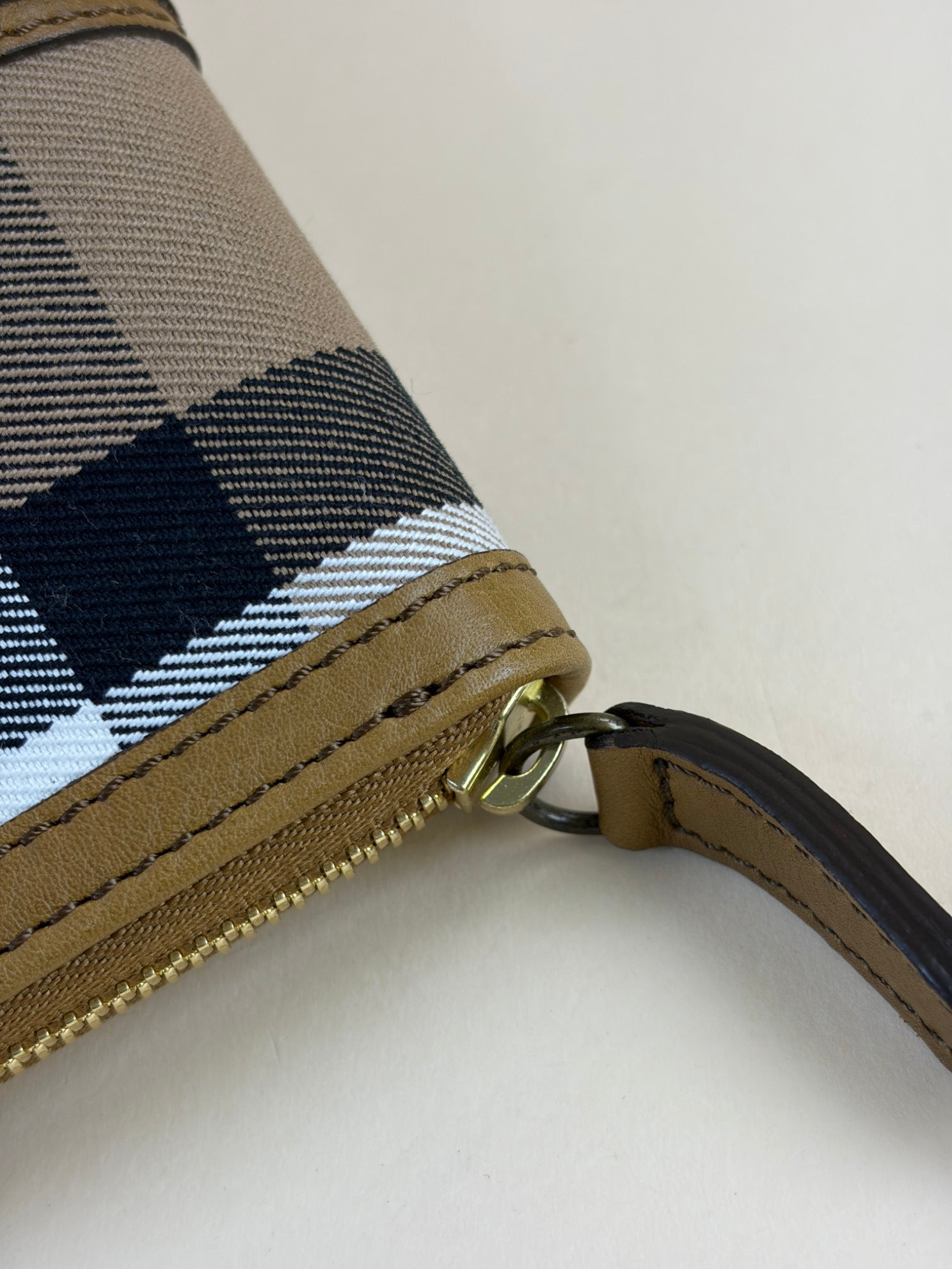 Burberry Beige House Check Wallet
