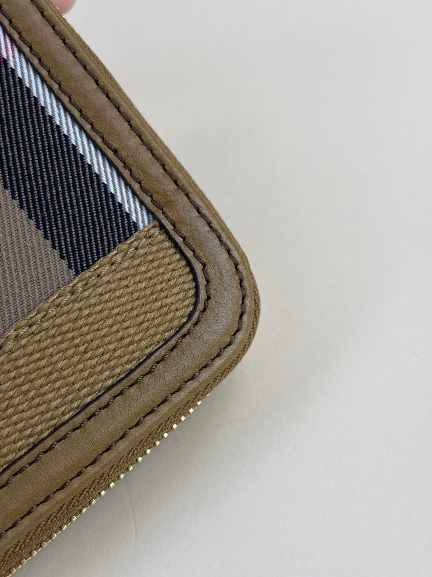 Burberry Beige House Check Wallet