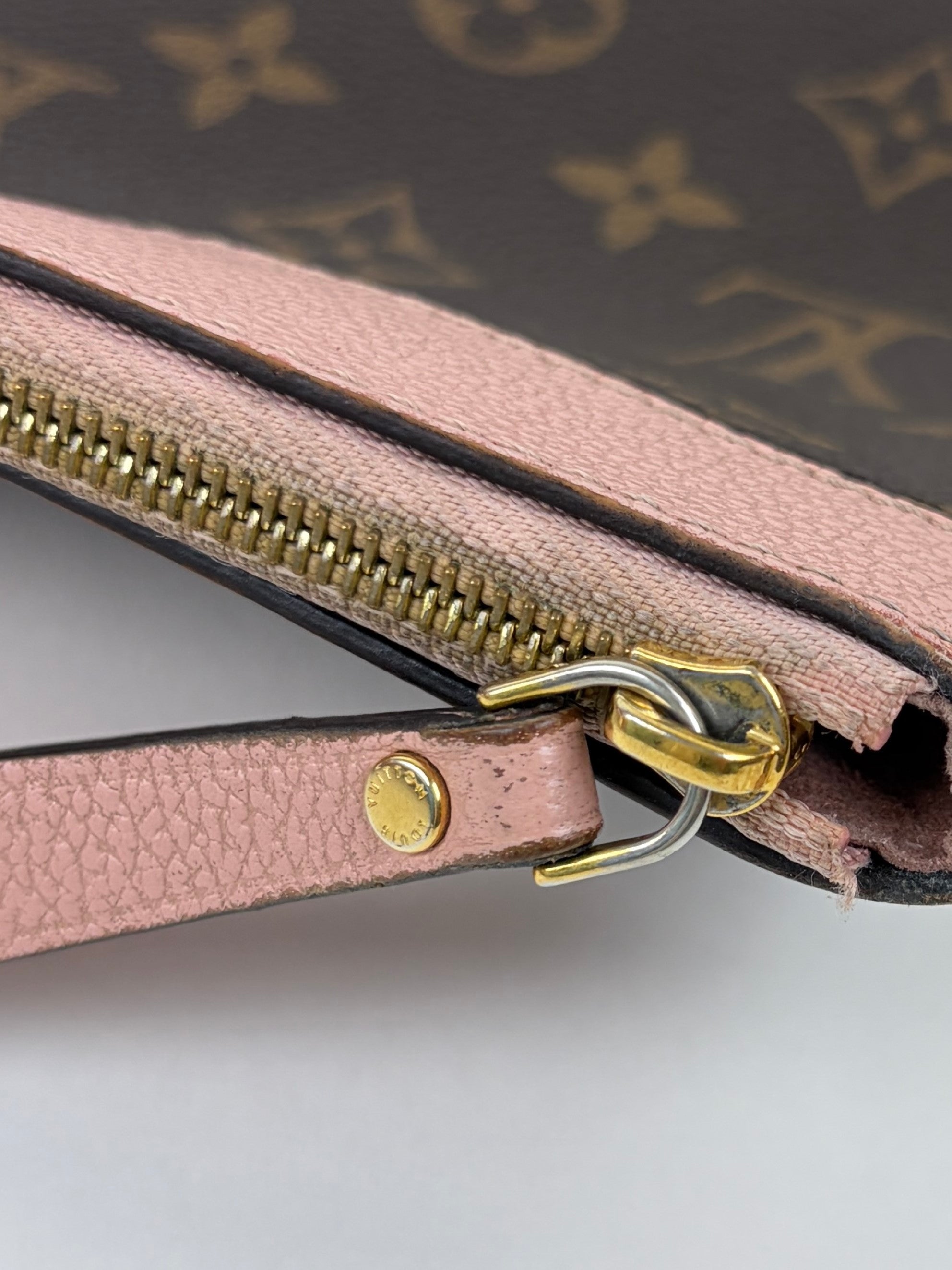 Louis Vuitton pink monogram daily pouch