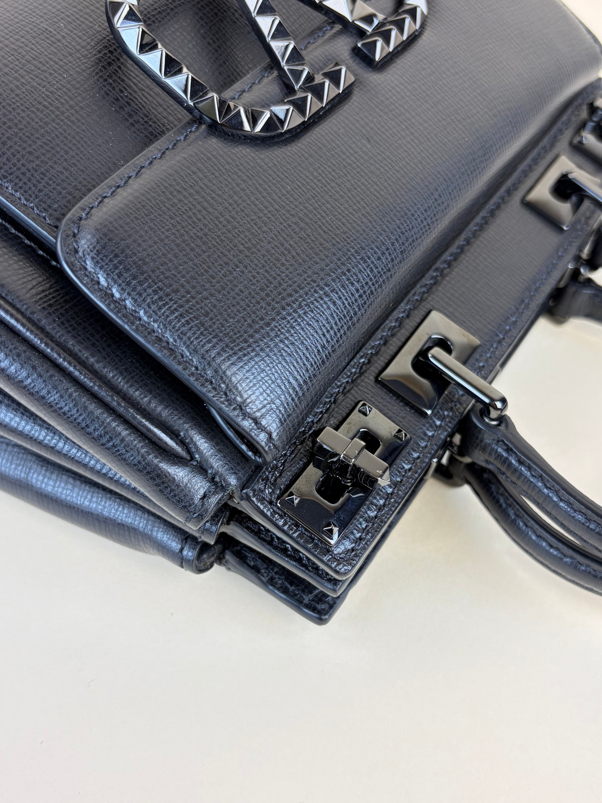 Valentino black grainy calfskin mini rockstud alcove